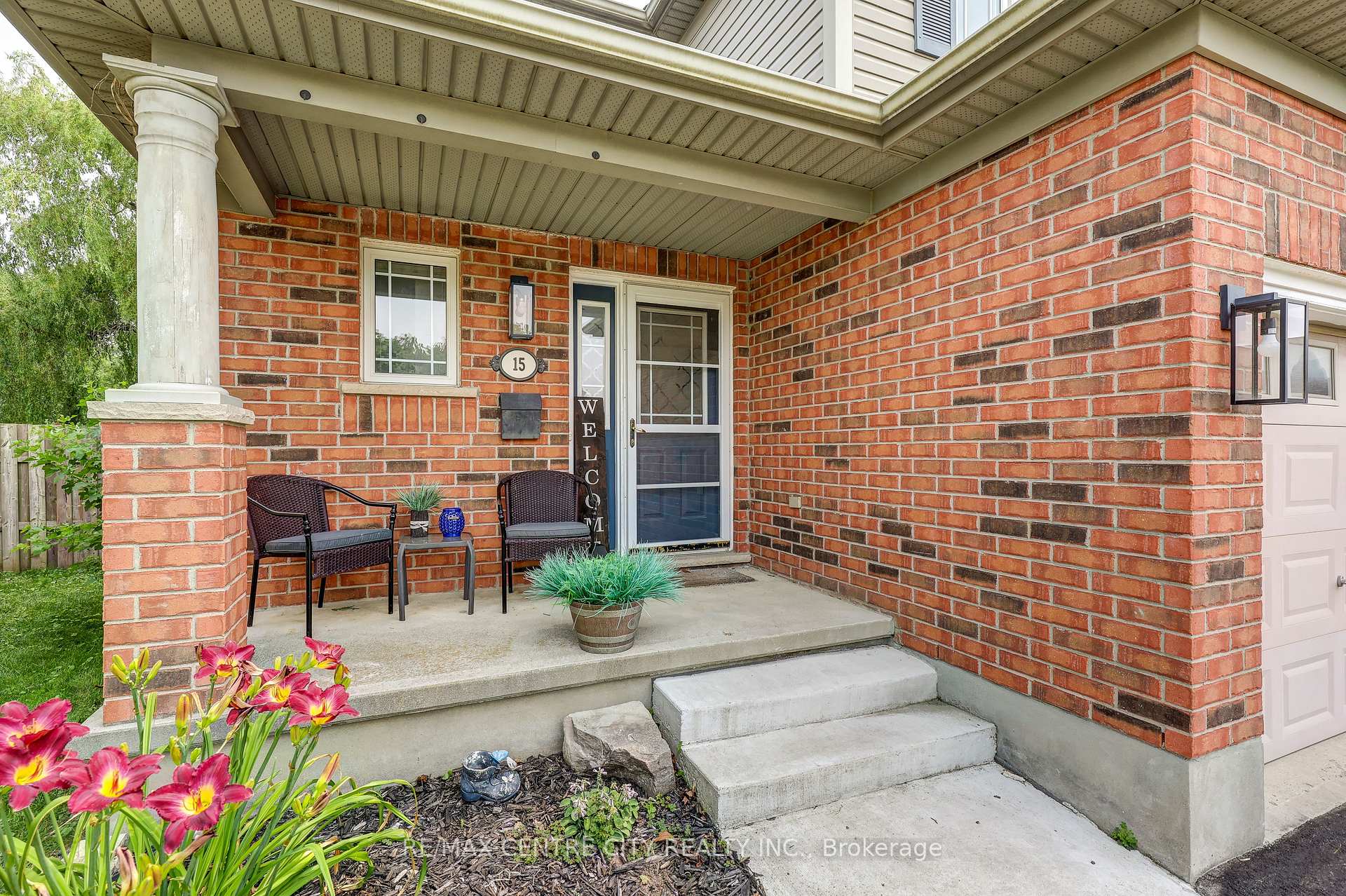 Photo 4 of 15 Schreyer Drive, St. Thomas — HOMEH