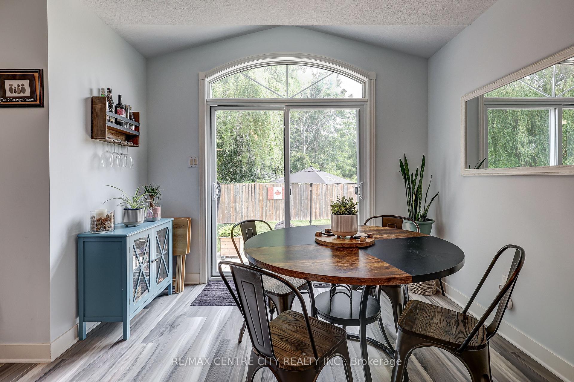 Photo 21 of 15 Schreyer Drive, St. Thomas — HOMEH