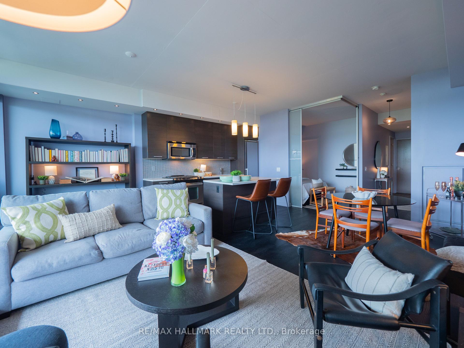 Photo 4 of Unit 602, 90 Broadview Avenue, Toronto, South Riverdale — HOMEH
