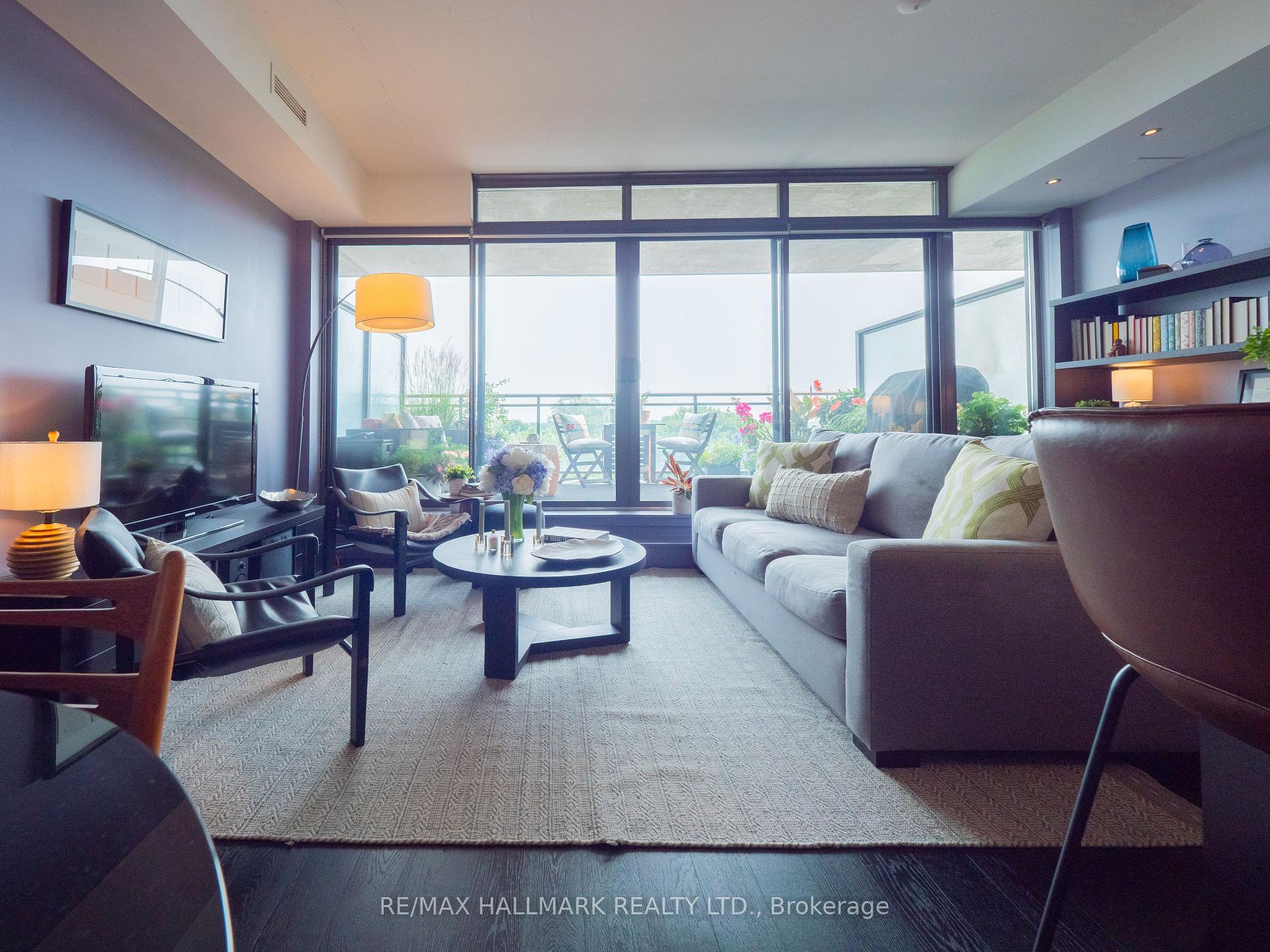 Photo 9 of Unit 602, 90 Broadview Avenue, Toronto, South Riverdale — HOMEH