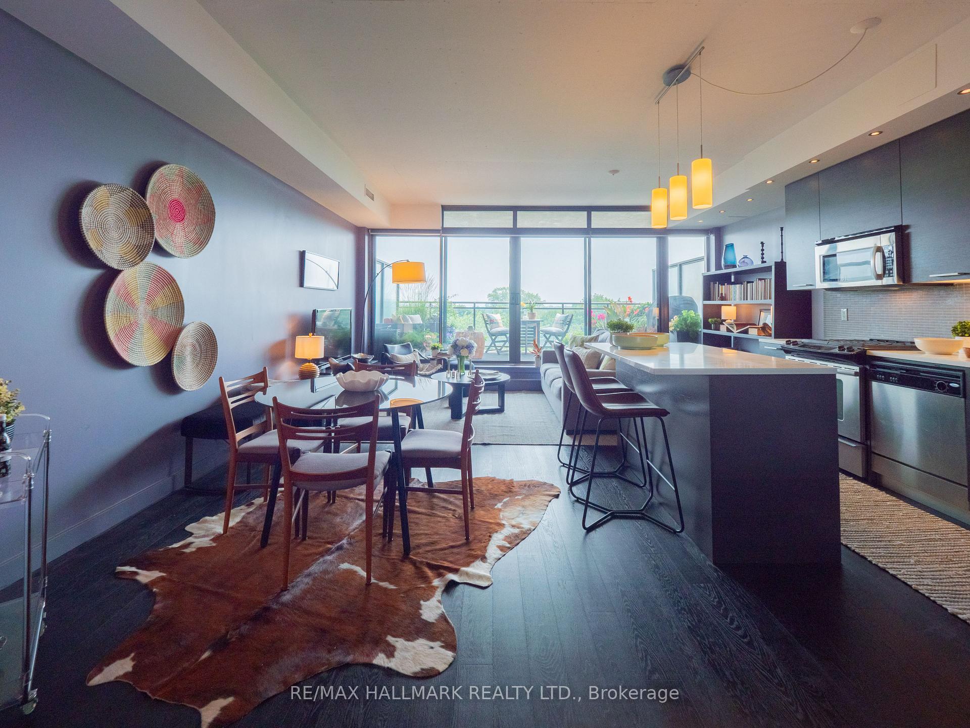 Photo 12 of Unit 602, 90 Broadview Avenue, Toronto, South Riverdale — HOMEH