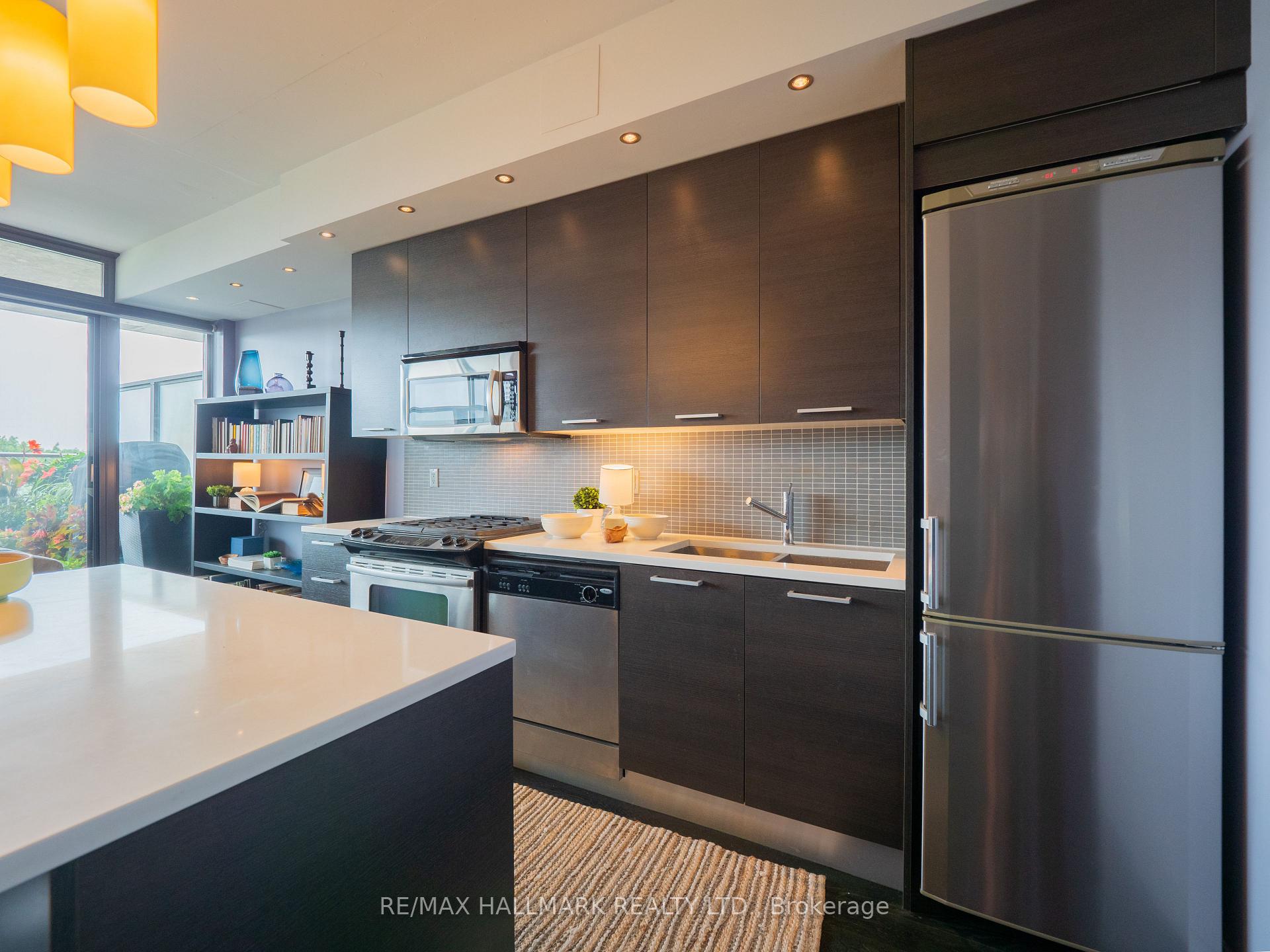 Photo 18 of Unit 602, 90 Broadview Avenue, Toronto, South Riverdale — HOMEH