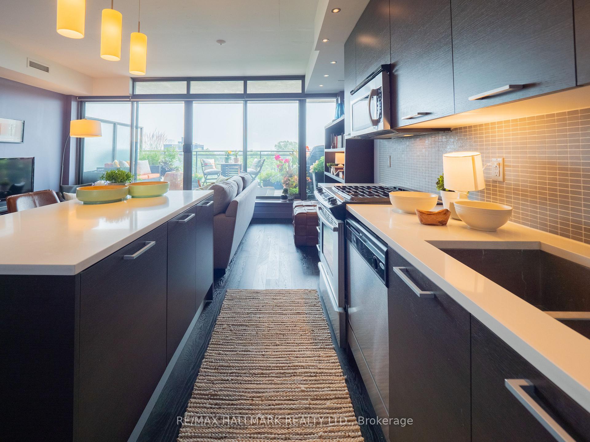 Photo 19 of Unit 602, 90 Broadview Avenue, Toronto, South Riverdale — HOMEH
