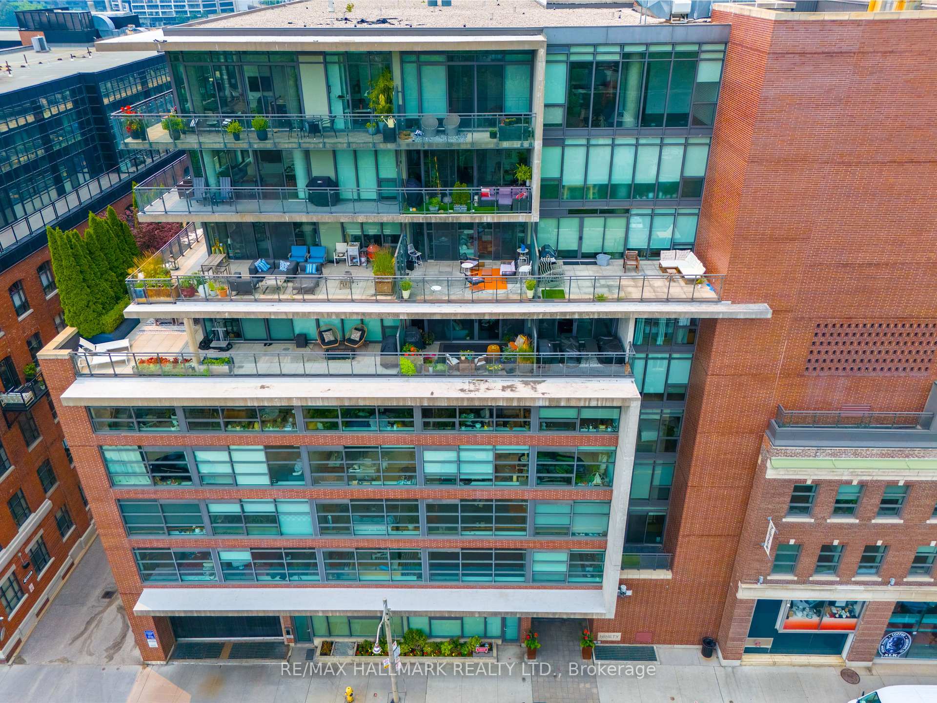 Photo 32 of Unit 602, 90 Broadview Avenue, Toronto, South Riverdale — HOMEH