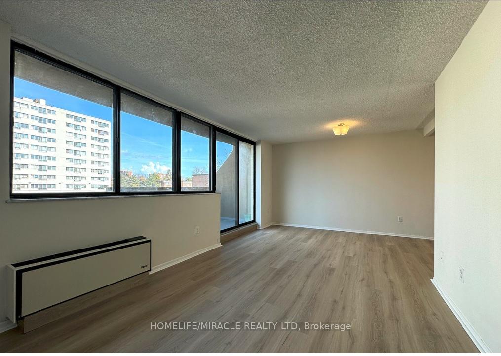 Photo 7 of Unit 303, 665 Kennedy Road, Scarborough, Kennedy Park — HOMEH