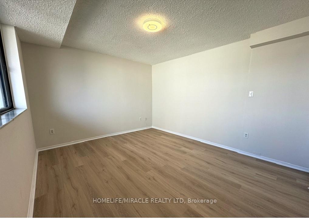 Photo 15 of Unit 303, 665 Kennedy Road, Scarborough, Kennedy Park — HOMEH