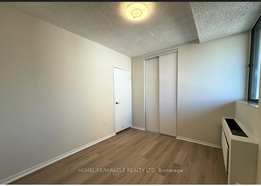 Photo 17 of Unit 303, 665 Kennedy Road, Scarborough, Kennedy Park — HOMEH