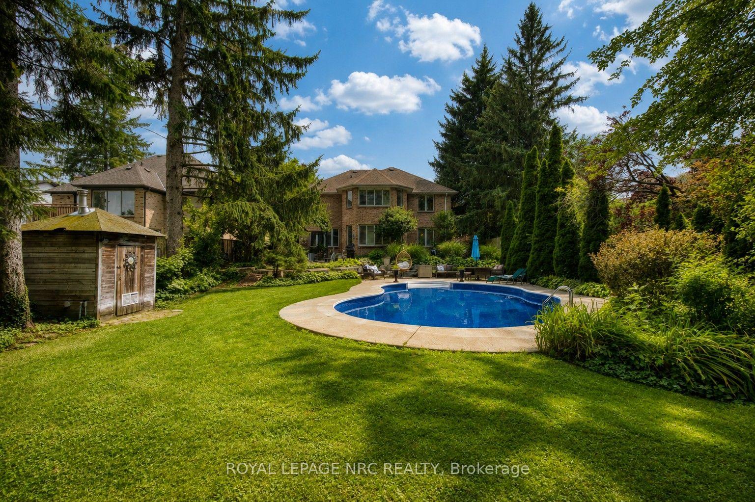 Photo 4 of 3 Greenvale Court, Pelham, Fonthill — HOMEH