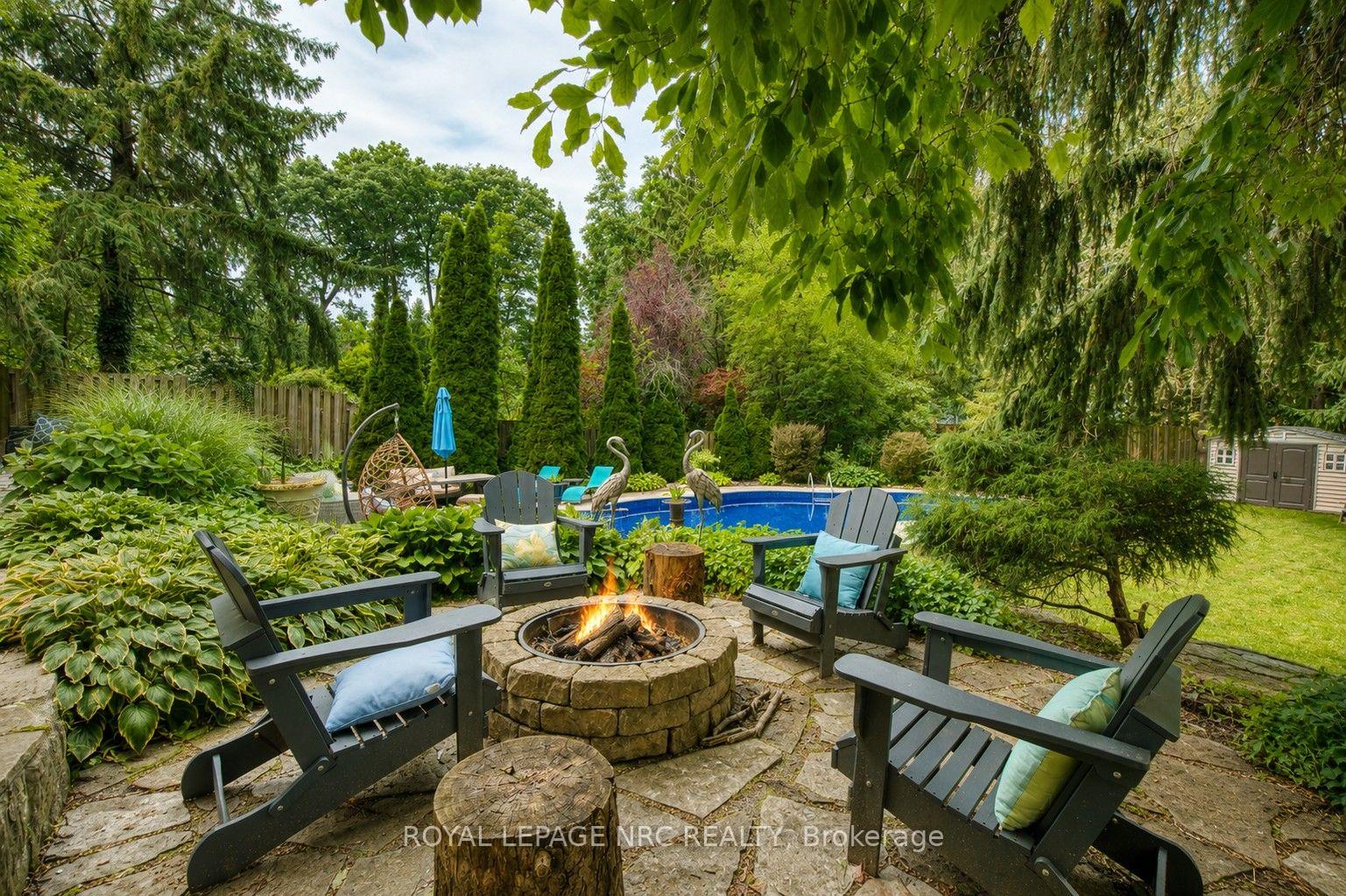 Photo 8 of 3 Greenvale Court, Pelham, Fonthill — HOMEH