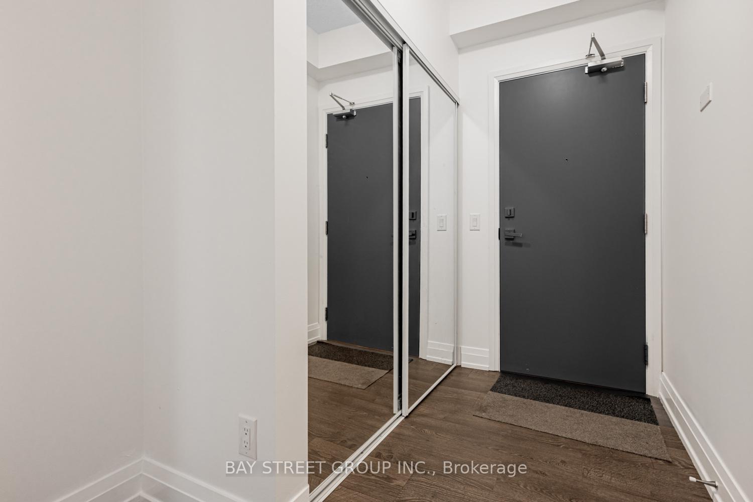 Photo 4 of Unit 317, 591 Sheppard Avenue E, North York, Bayview Village — HOMEH