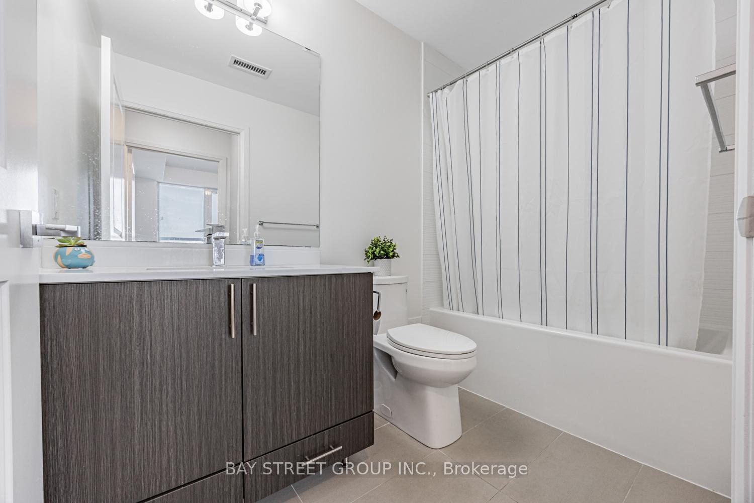 Photo 16 of Unit 317, 591 Sheppard Avenue E, North York, Bayview Village — HOMEH