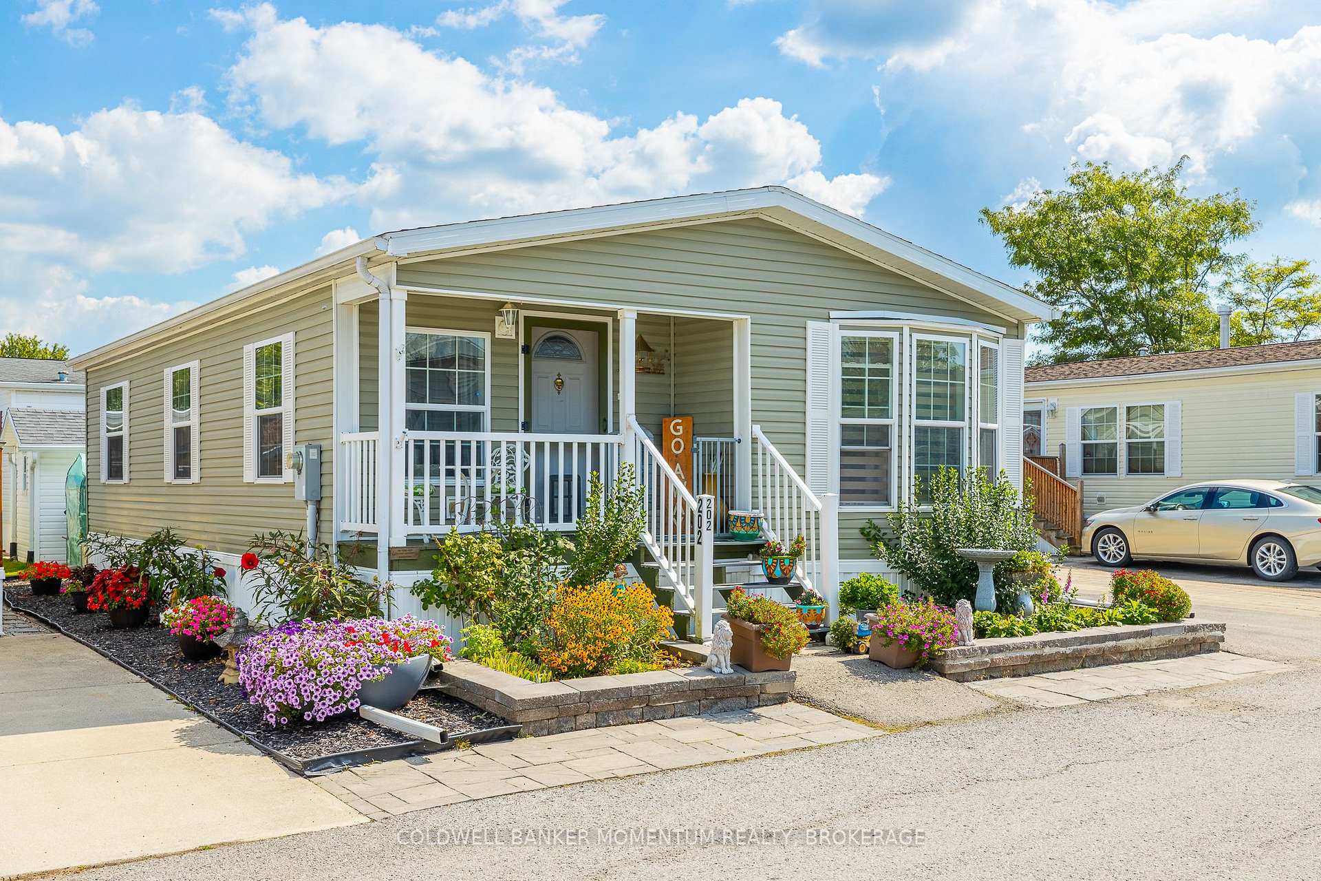 Photo of Unit 202, 3033 Townline Road