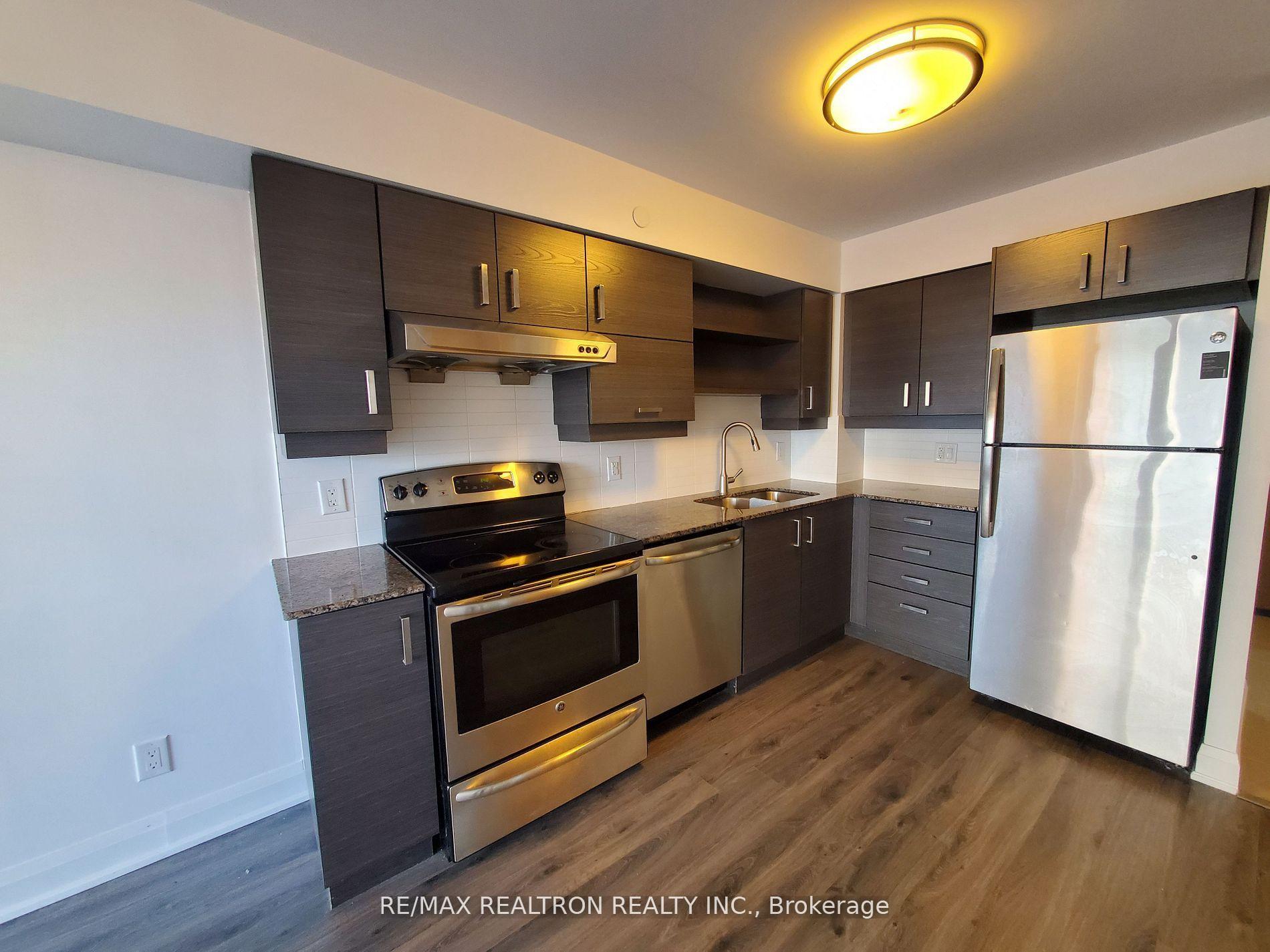 Photo 8 of Unit 516, 1 Uptown Drive, Markham, Unionville — HOMEH