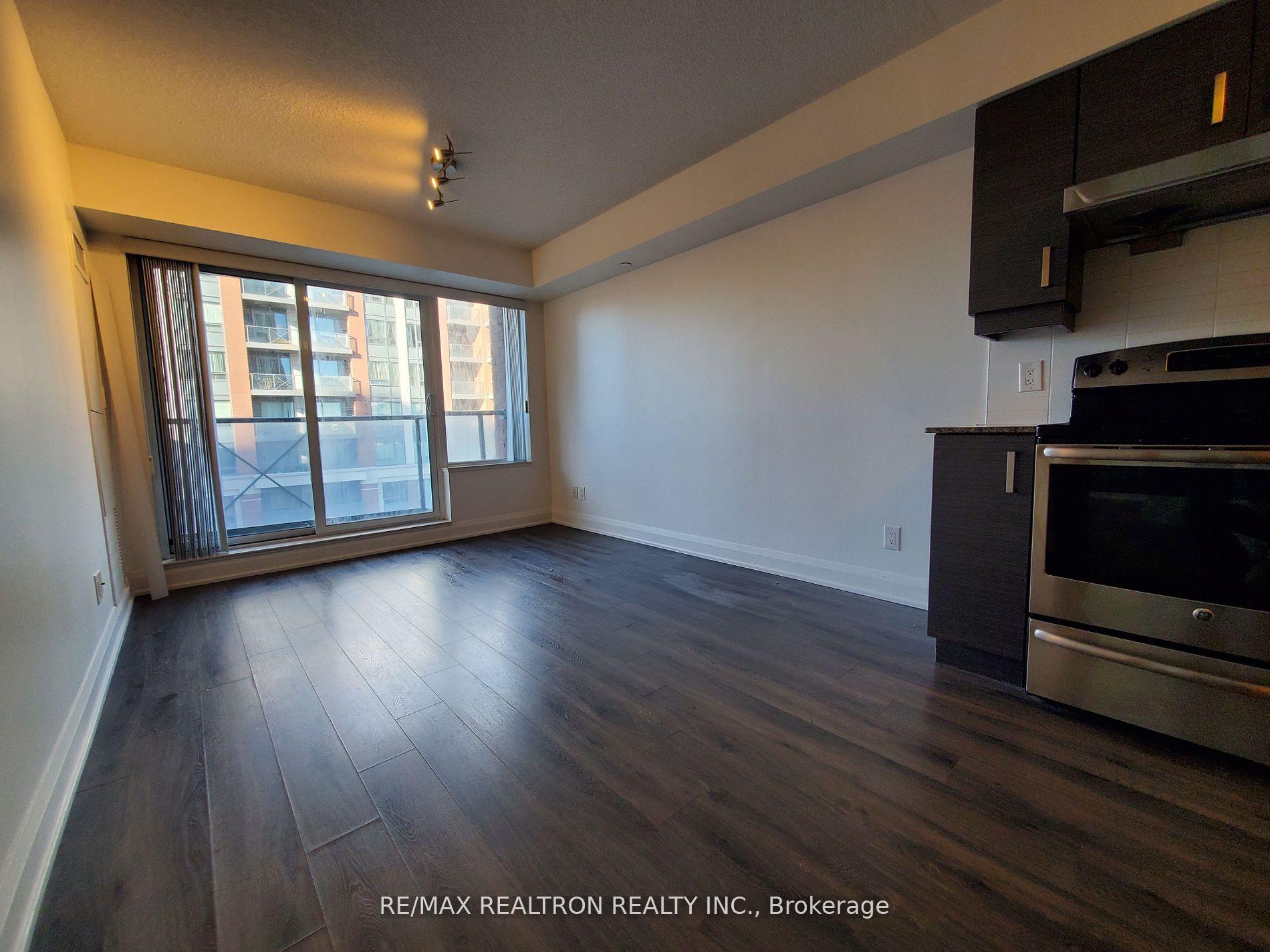 Photo 10 of Unit 516, 1 Uptown Drive, Markham, Unionville — HOMEH
