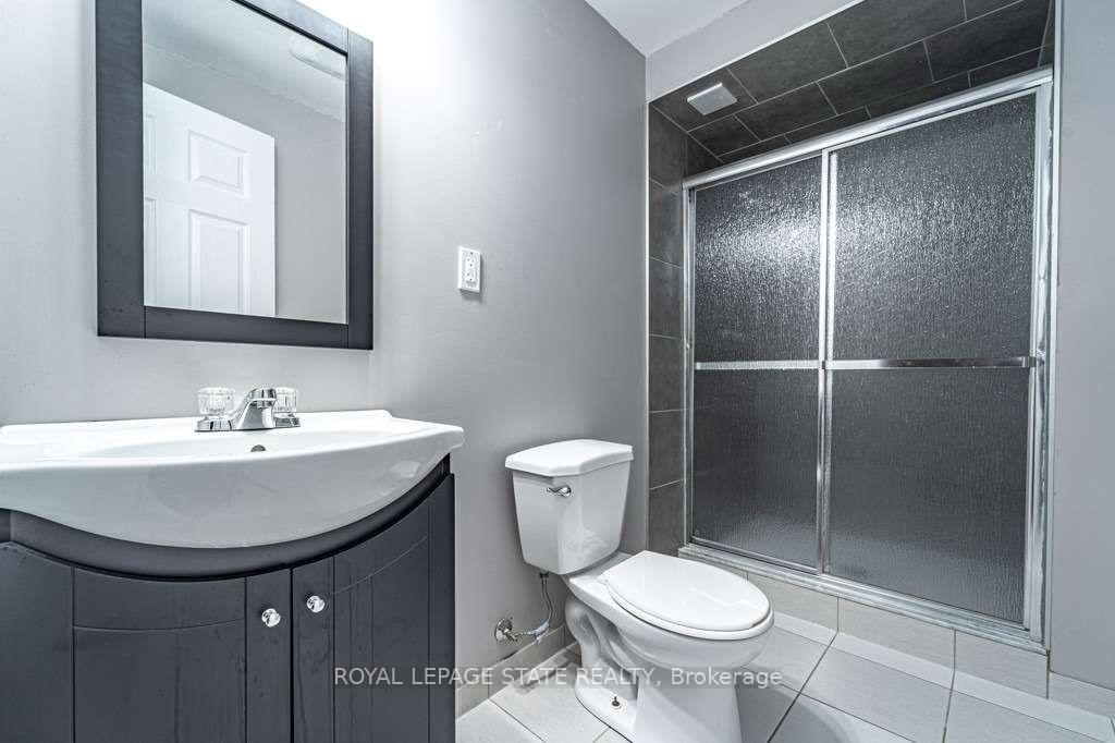 Photo 14 of 35 Mckibbon Avenue, Hamilton, Rural Glanbrook — HOMEH
