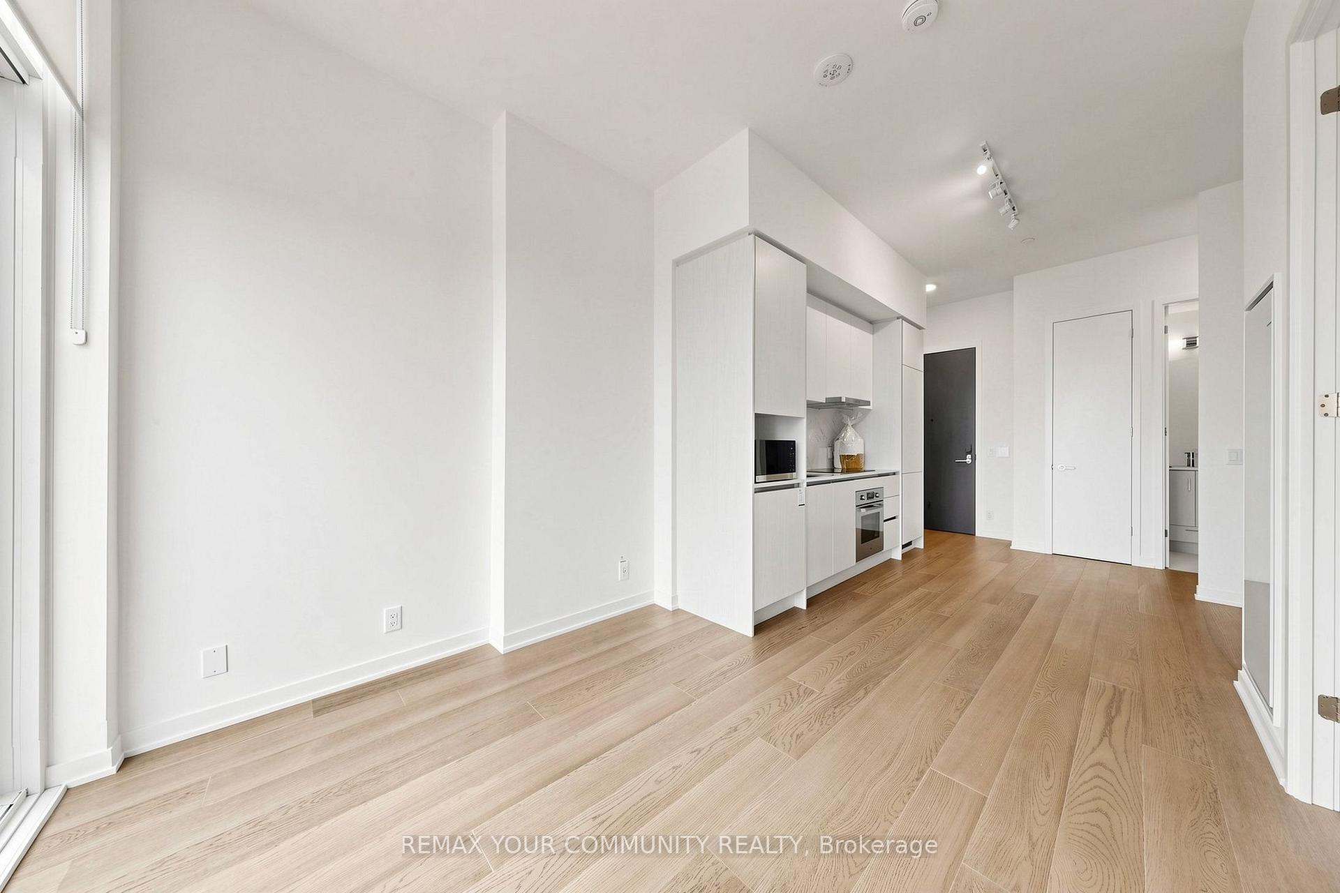 Photo 9 of Unit Ph05, 180 Front Street E, Toronto, Moss Park — HOMEH
