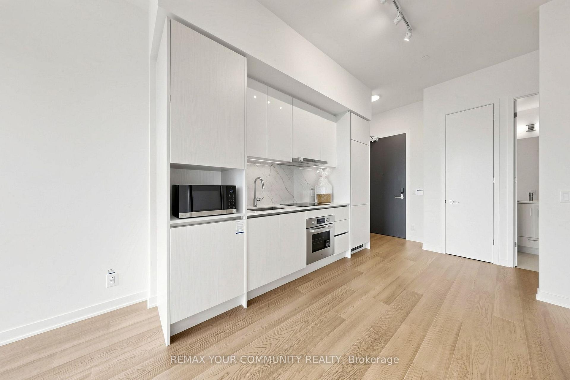 Photo 12 of Unit Ph05, 180 Front Street E, Toronto, Moss Park — HOMEH