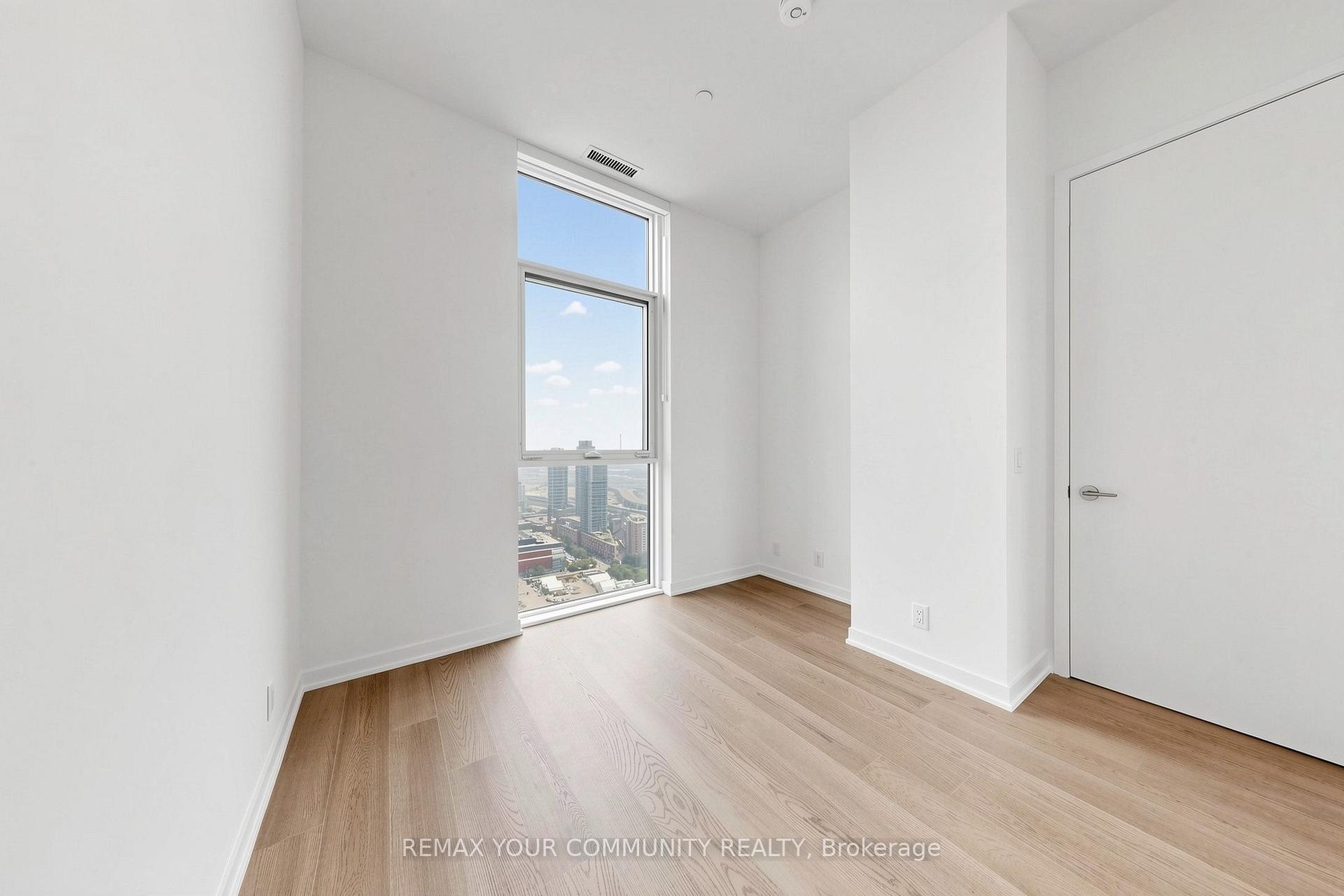 Photo 13 of Unit Ph05, 180 Front Street E, Toronto, Moss Park — HOMEH