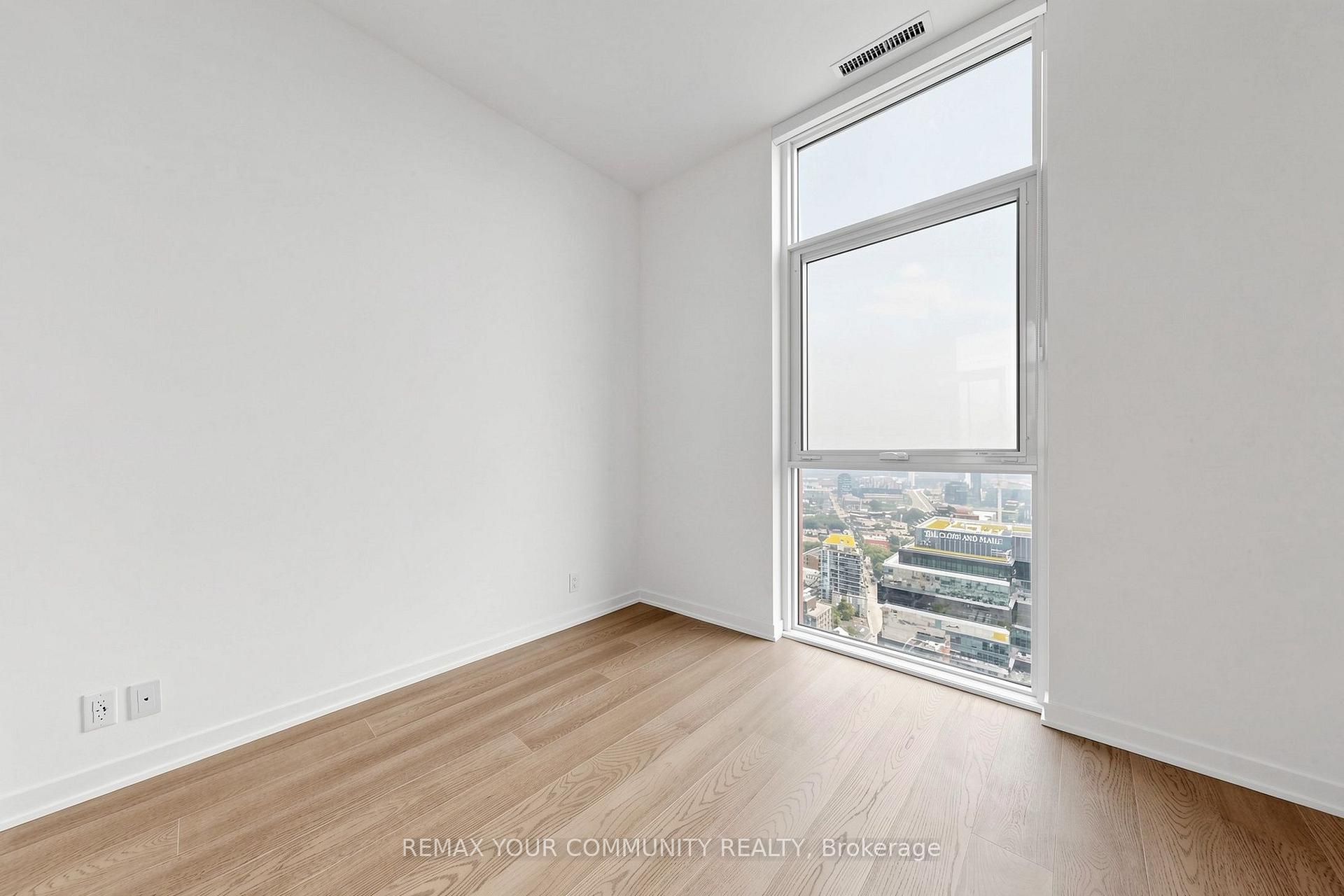 Photo 14 of Unit Ph05, 180 Front Street E, Toronto, Moss Park — HOMEH