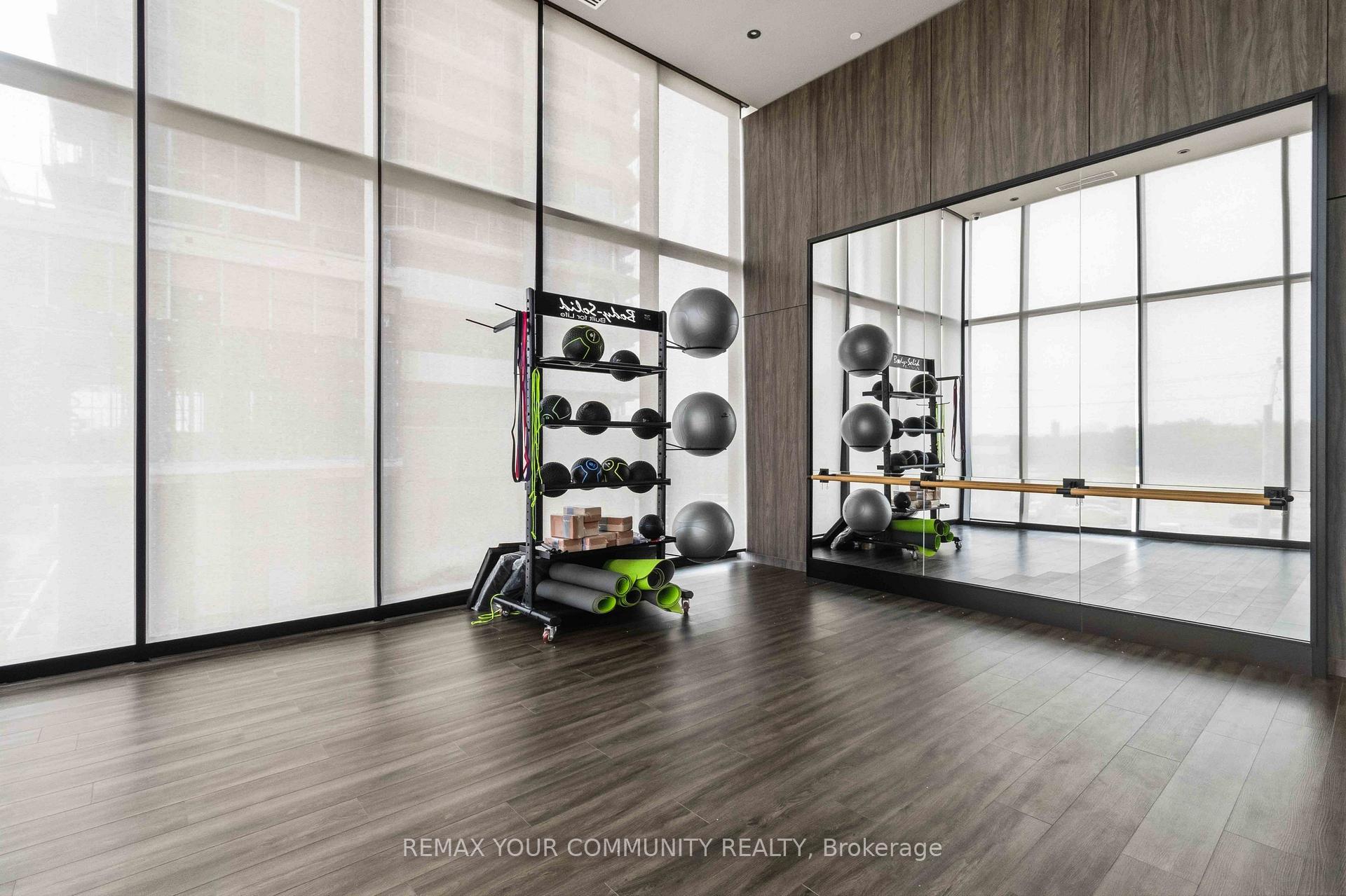 Photo 14 of Unit 2016, 10 Flavelle Trail, Vaughan, Steeles West Industrial — HOMEH