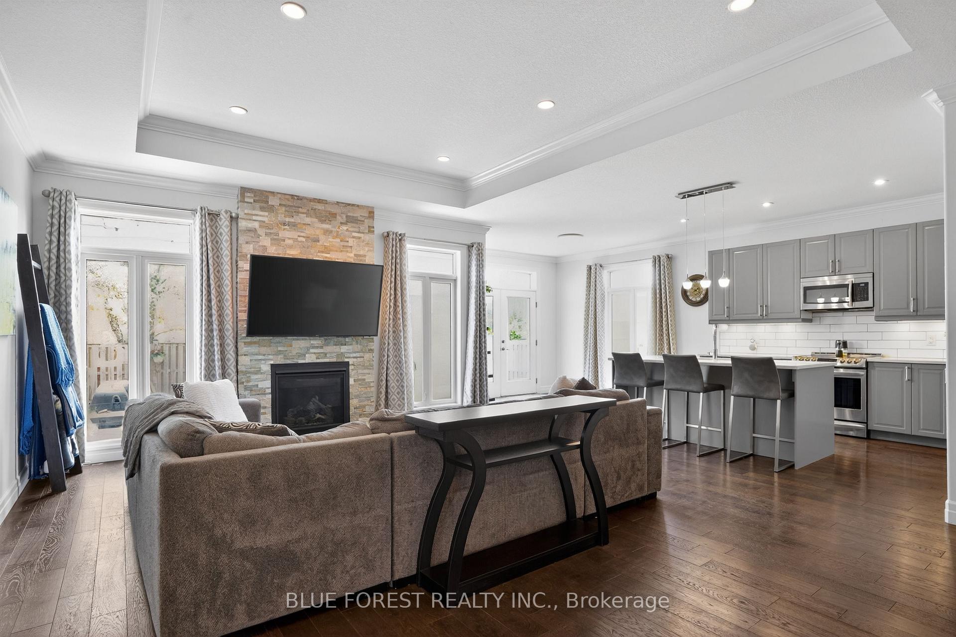 Photo 6 of 14 Thames Springs Crescent, Zorra, Thamesford — HOMEH