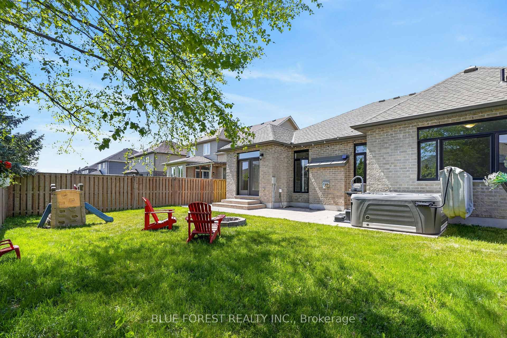 Photo 50 of 14 Thames Springs Crescent, Zorra, Thamesford — HOMEH