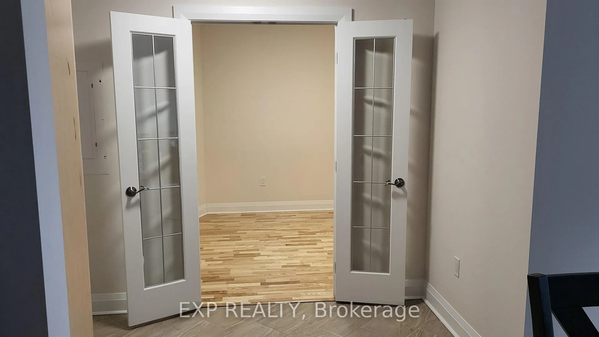 Photo 9 of Unit B 208, 459 Barnet Boulevard, Renfrew — HOMEH