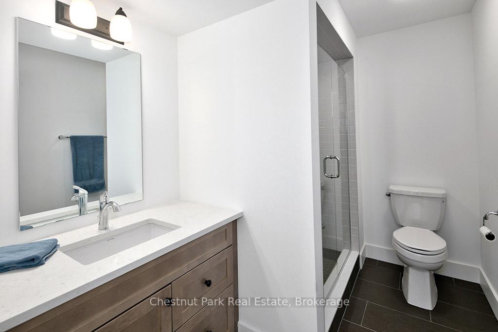Photo 20 of 137 White Oak Crescent, Blue Mountains — HOMEH