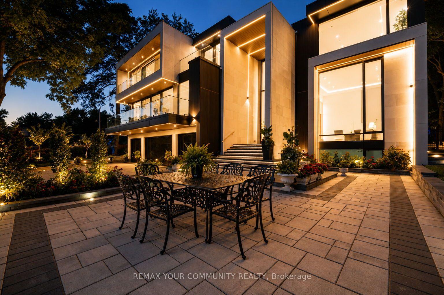 Photo 4 of 35 Riverside Boulevard, Vaughan, Uplands — HOMEH