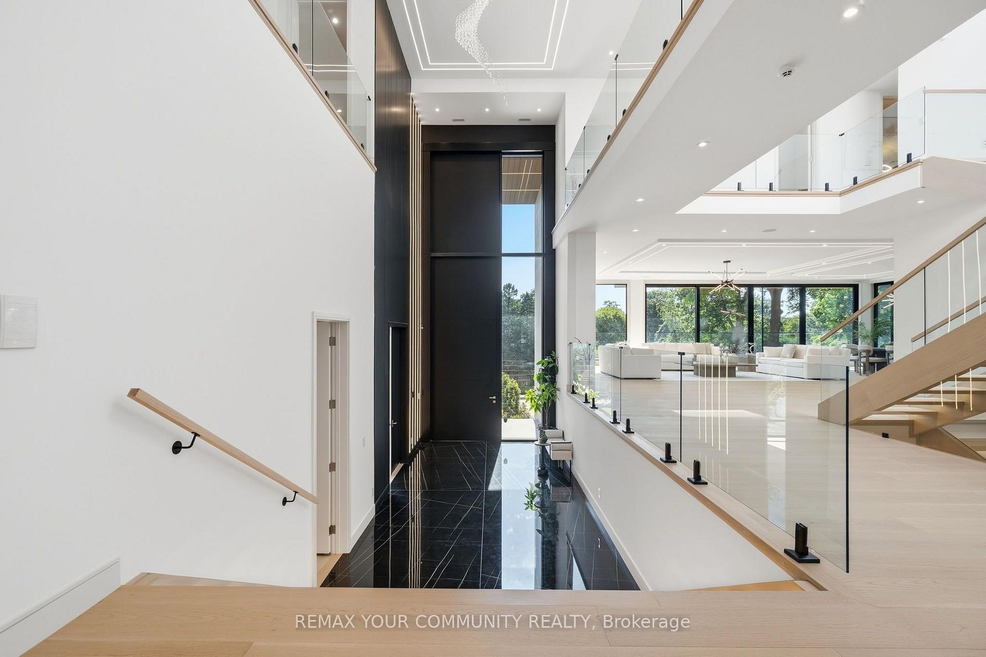Photo 5 of 35 Riverside Boulevard, Vaughan, Uplands — HOMEH