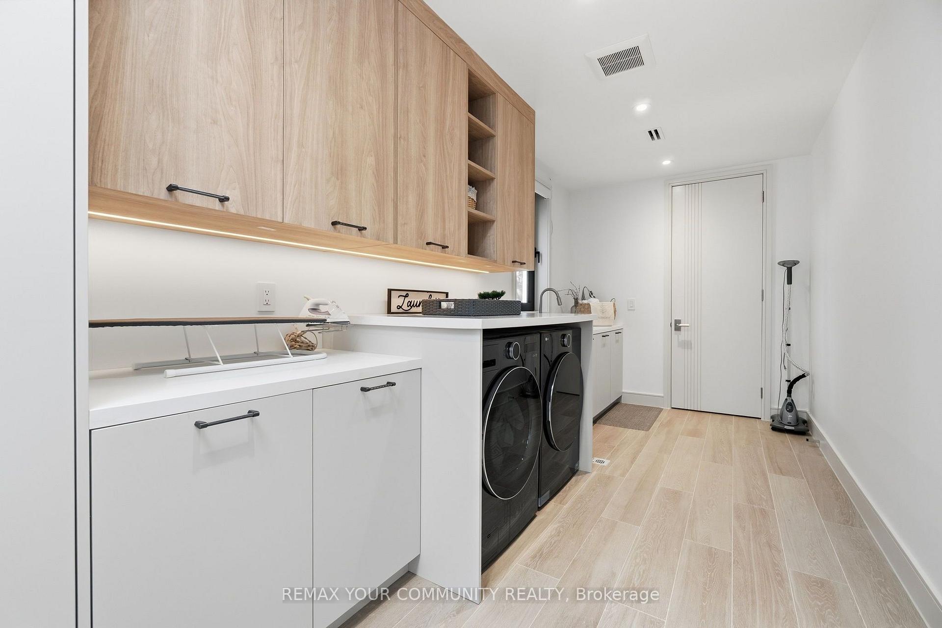 Photo 31 of 35 Riverside Boulevard, Vaughan, Uplands — HOMEH