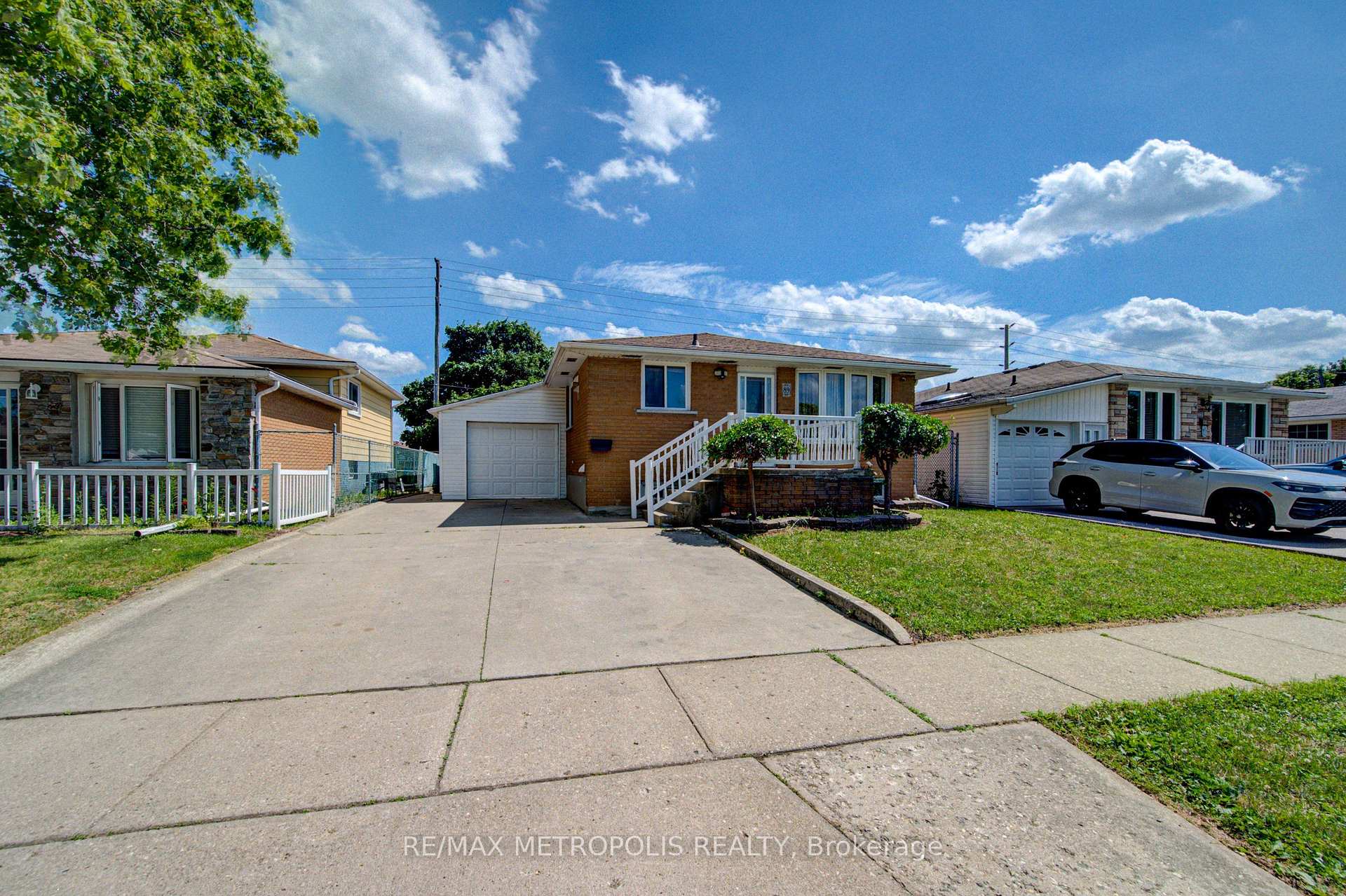 Photo 2 of 89 Winter Avenue, Cambridge, Greenway-Chaplin — HOMEH