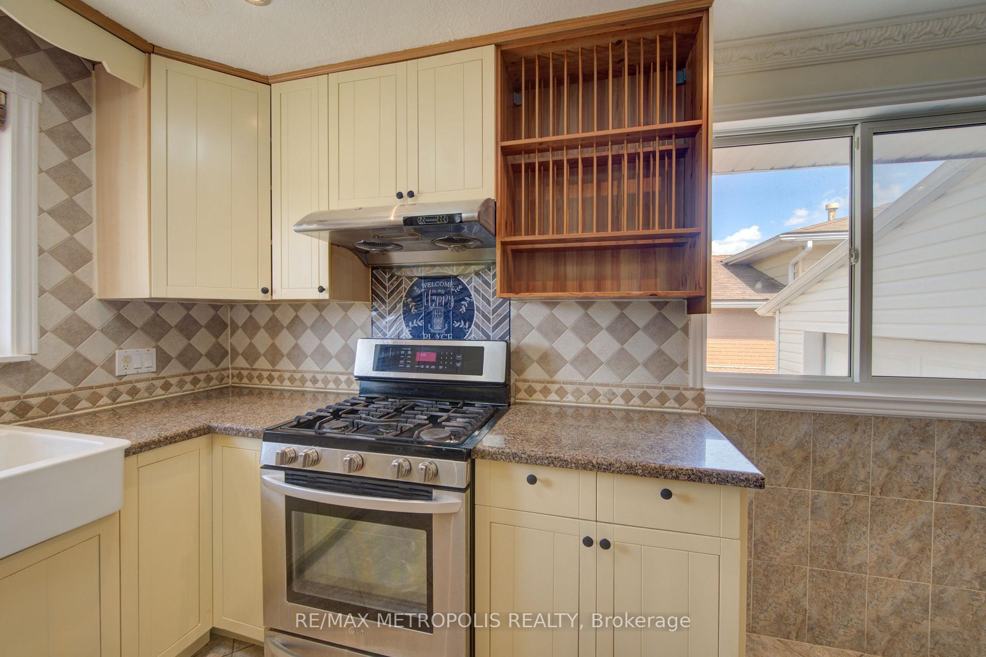 Photo 10 of 89 Winter Avenue, Cambridge, Greenway-Chaplin — HOMEH