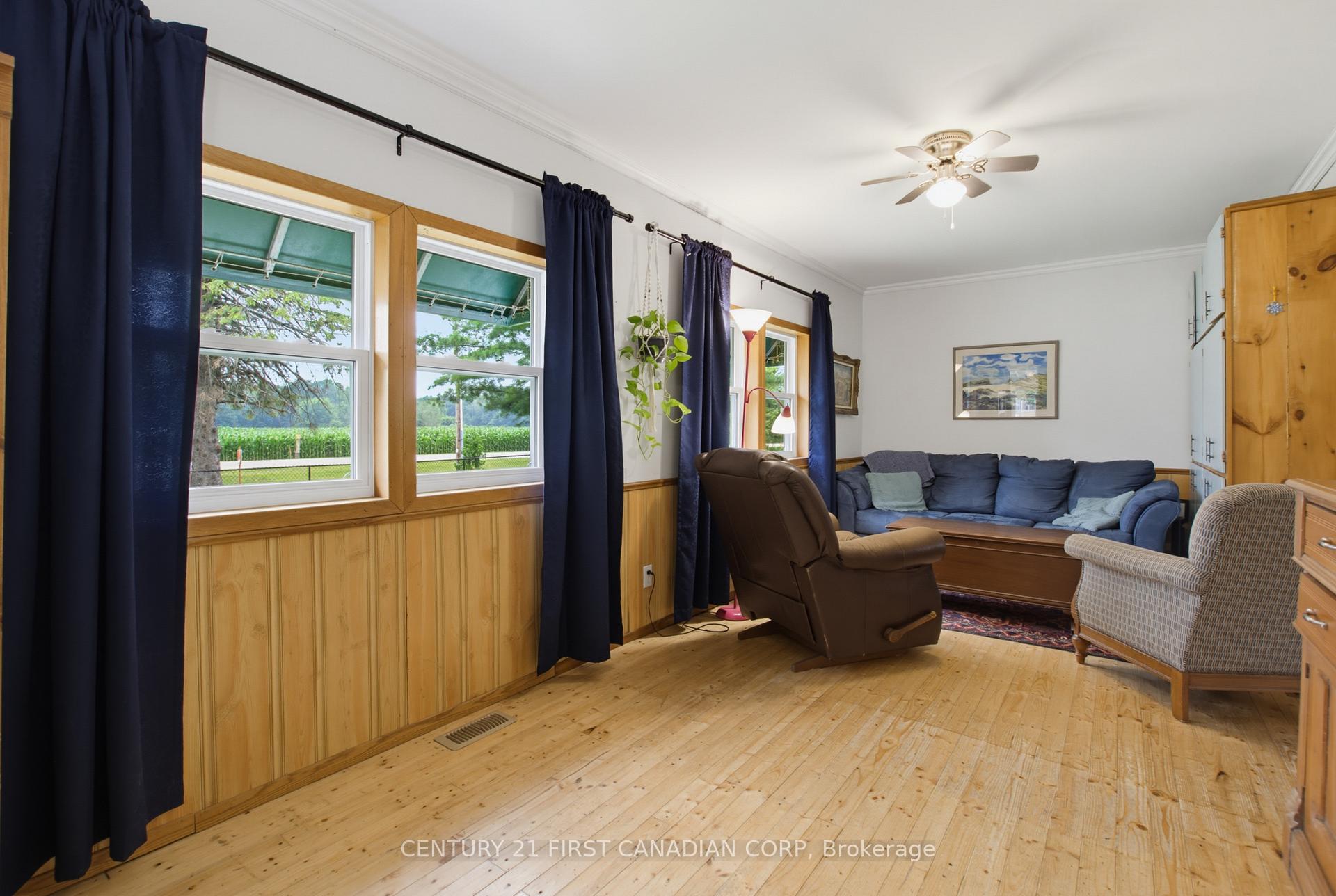 Photo 6 of Unit 2, 9279 Hacienda Road, Malahide, Rural Malahide — HOMEH