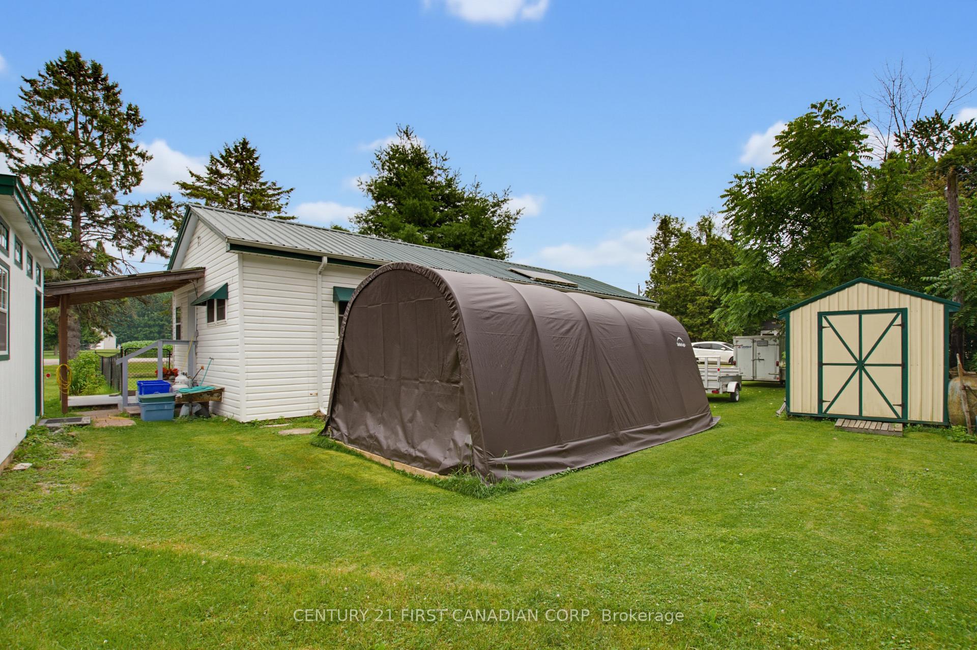 Photo 20 of Unit 2, 9279 Hacienda Road, Malahide, Rural Malahide — HOMEH