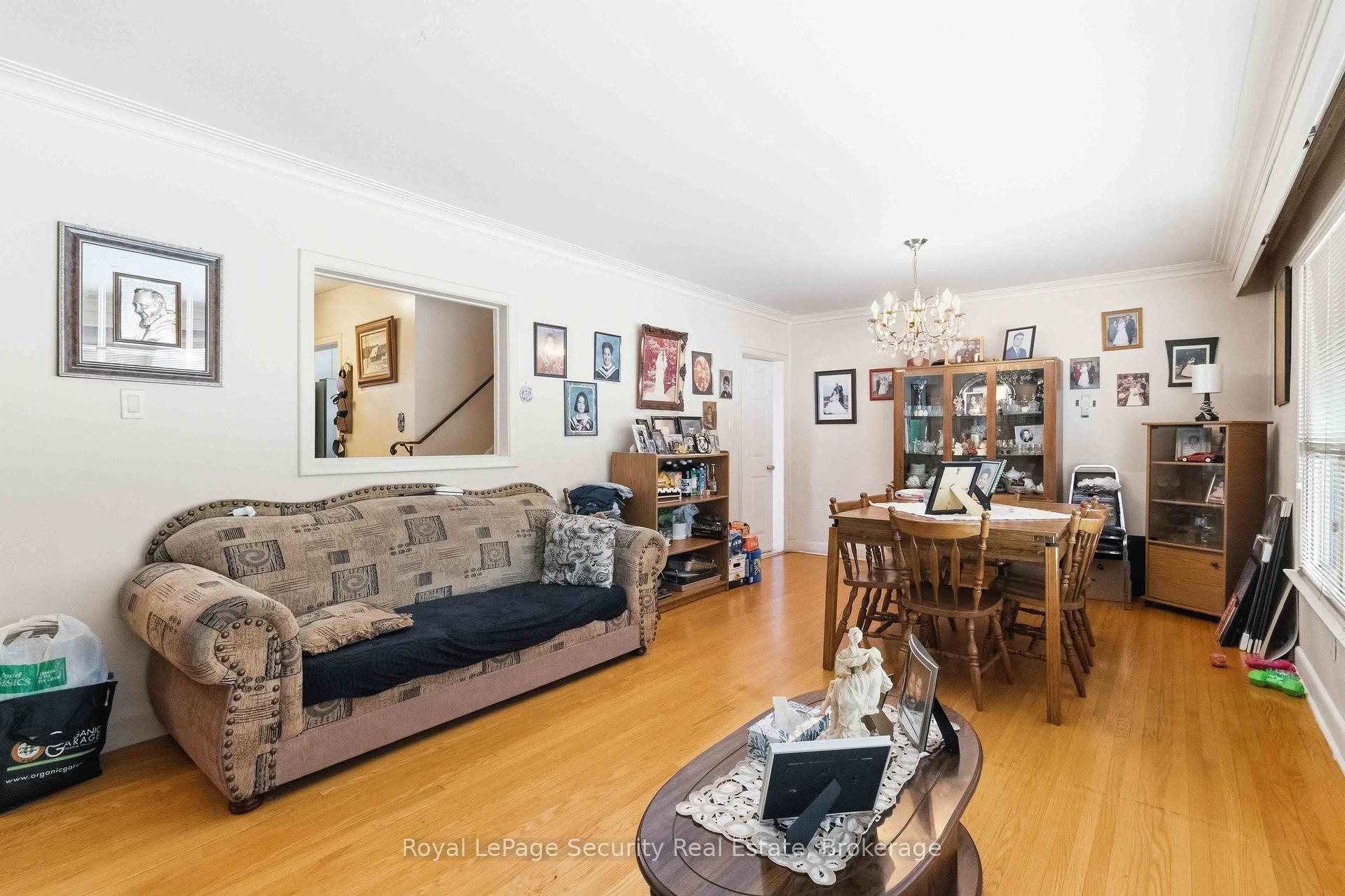 Photo 6 of 73 St Andrews Boulevard, Etobicoke, Kingsview Village-The Westway — HOMEH