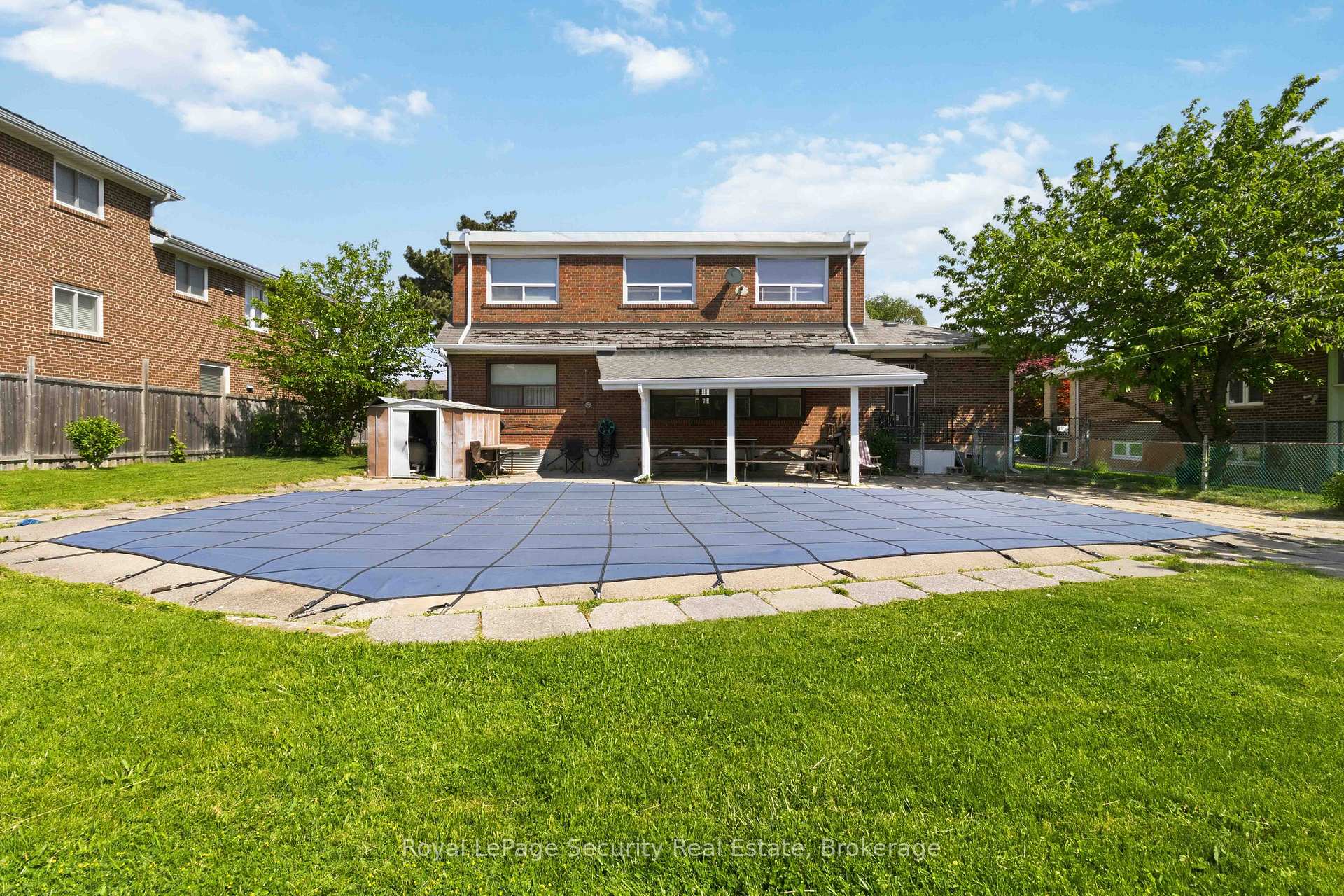 Photo 13 of 73 St Andrews Boulevard, Etobicoke, Kingsview Village-The Westway — HOMEH
