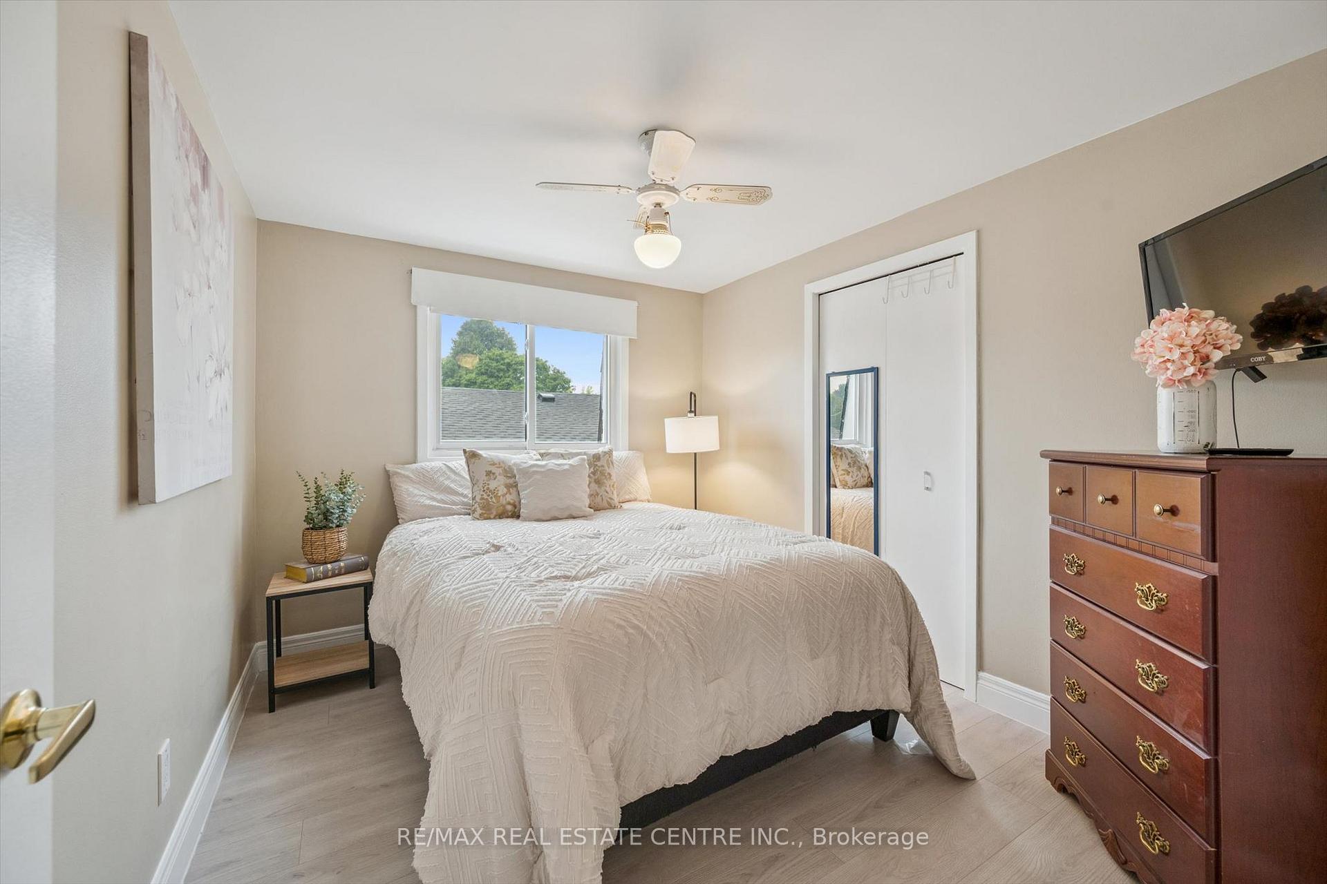 Photo 22 of 1824 Earlwood Drive, Cambridge, Galt City Centre — HOMEH