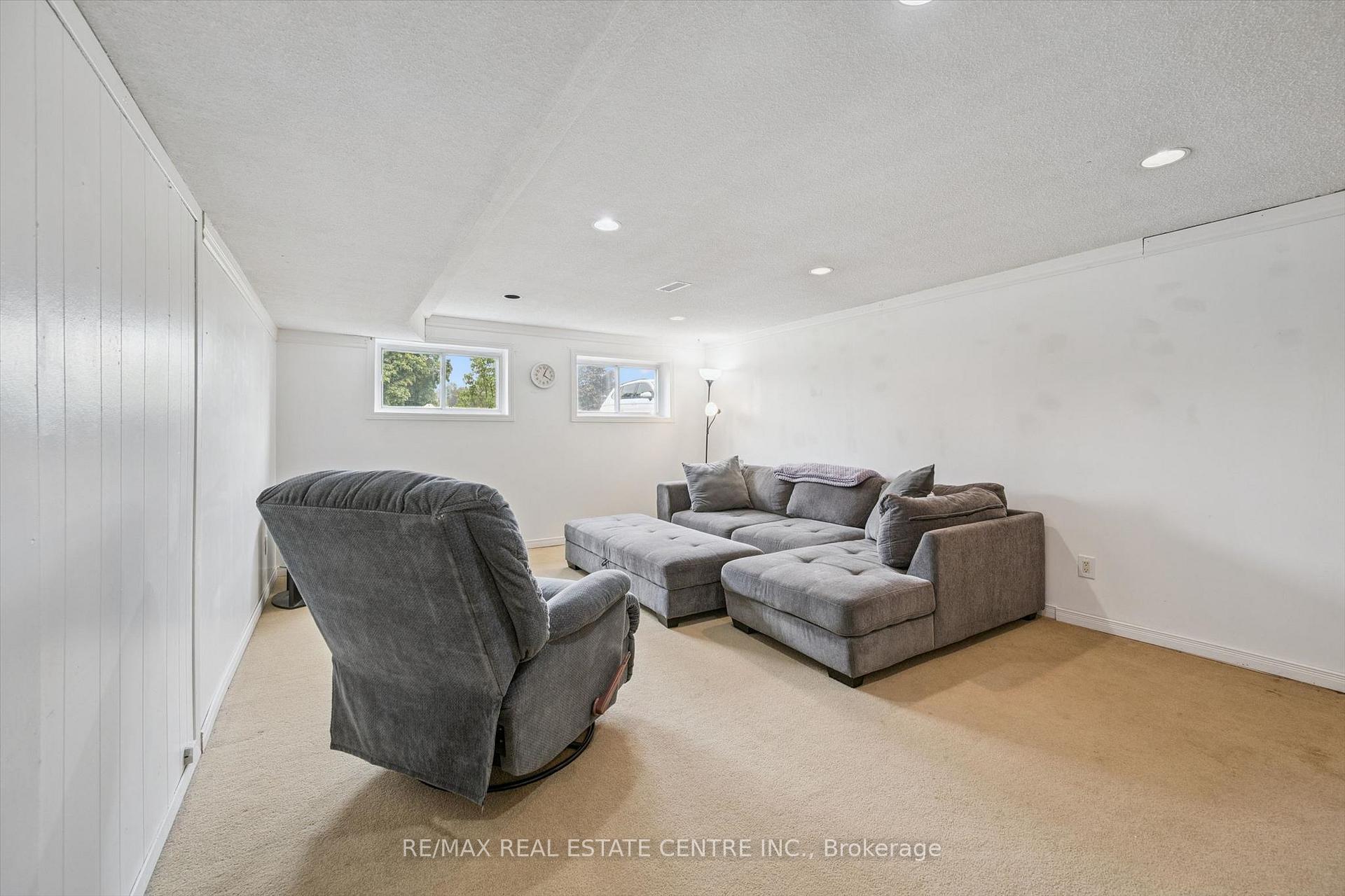 Photo 27 of 1824 Earlwood Drive, Cambridge, Galt City Centre — HOMEH