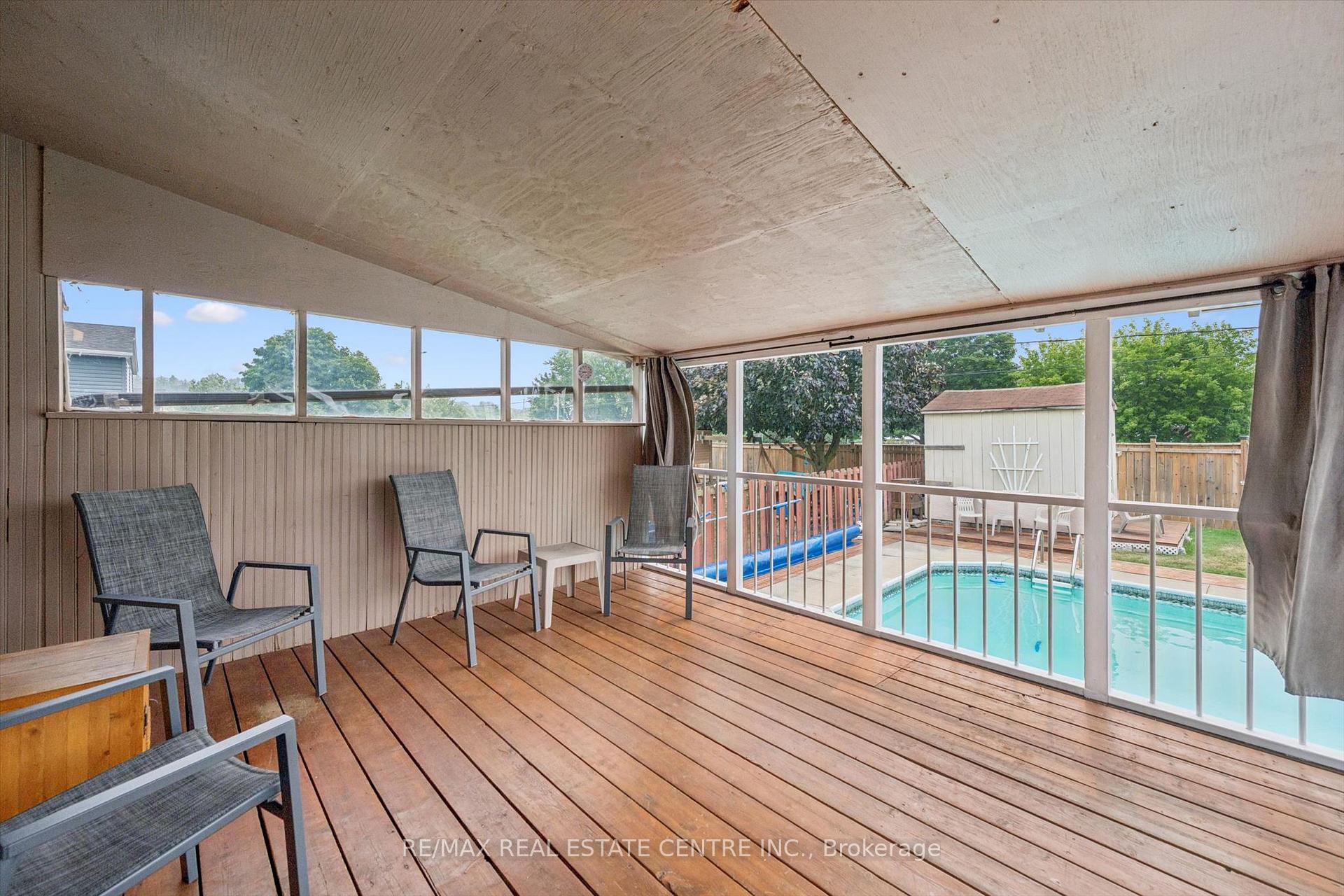 Photo 36 of 1824 Earlwood Drive, Cambridge, Galt City Centre — HOMEH
