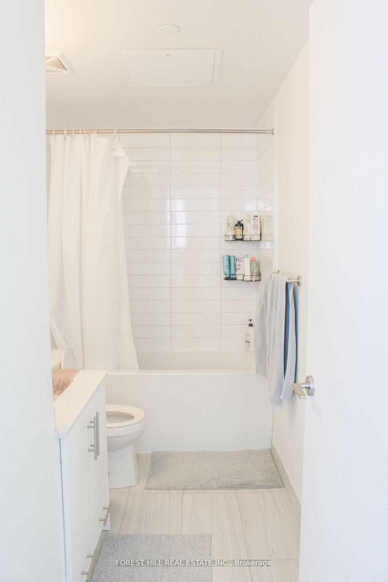 Photo 15 of Unit 1716, 460 Adelaide Street E, Toronto, Moss Park — HOMEH
