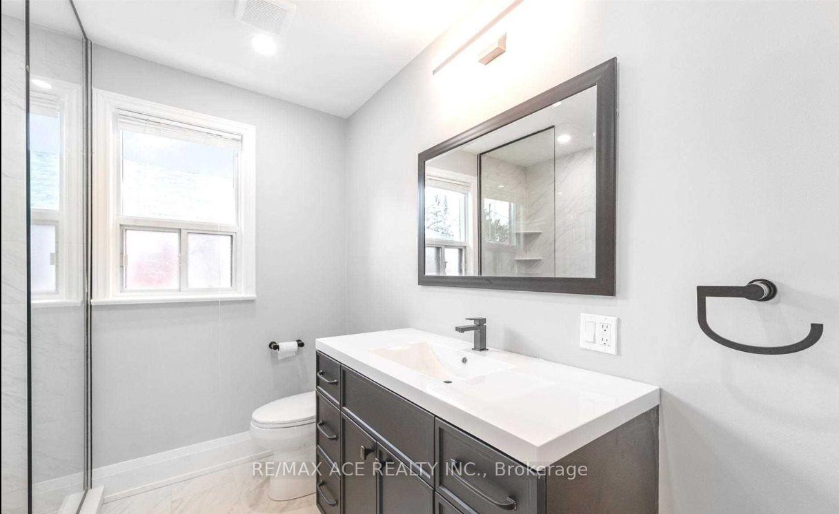 Photo 11 of Unit Main, 16 Compton Drive, Scarborough, Wexford-Maryvale — HOMEH