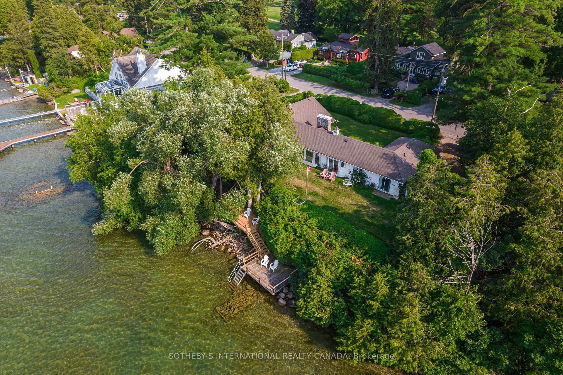 Photo 3 of 104 Hedge Road, Georgina, Sutton & Jackson's Point — HOMEH