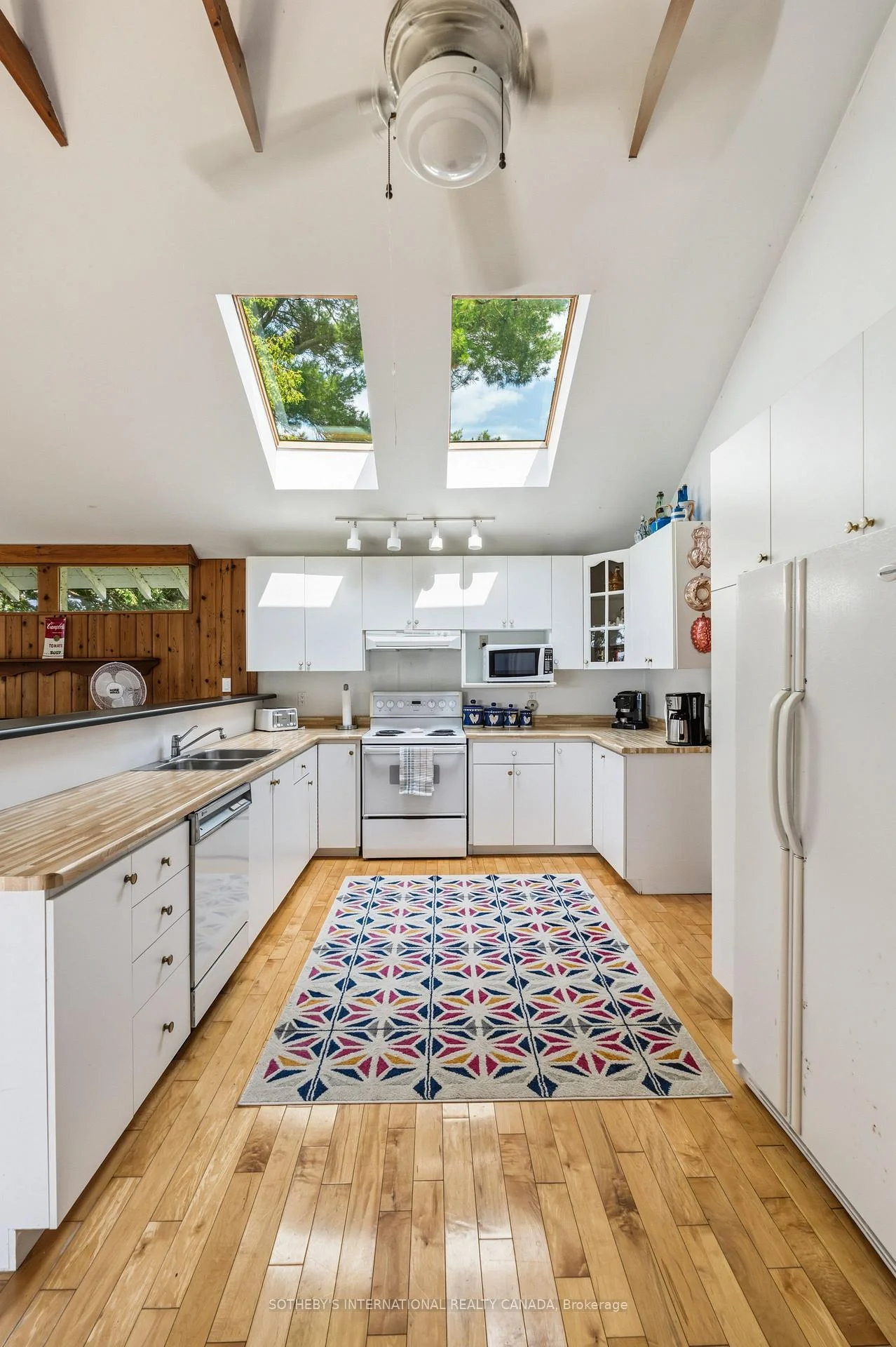 Photo 18 of 104 Hedge Road, Georgina, Sutton & Jackson's Point — HOMEH