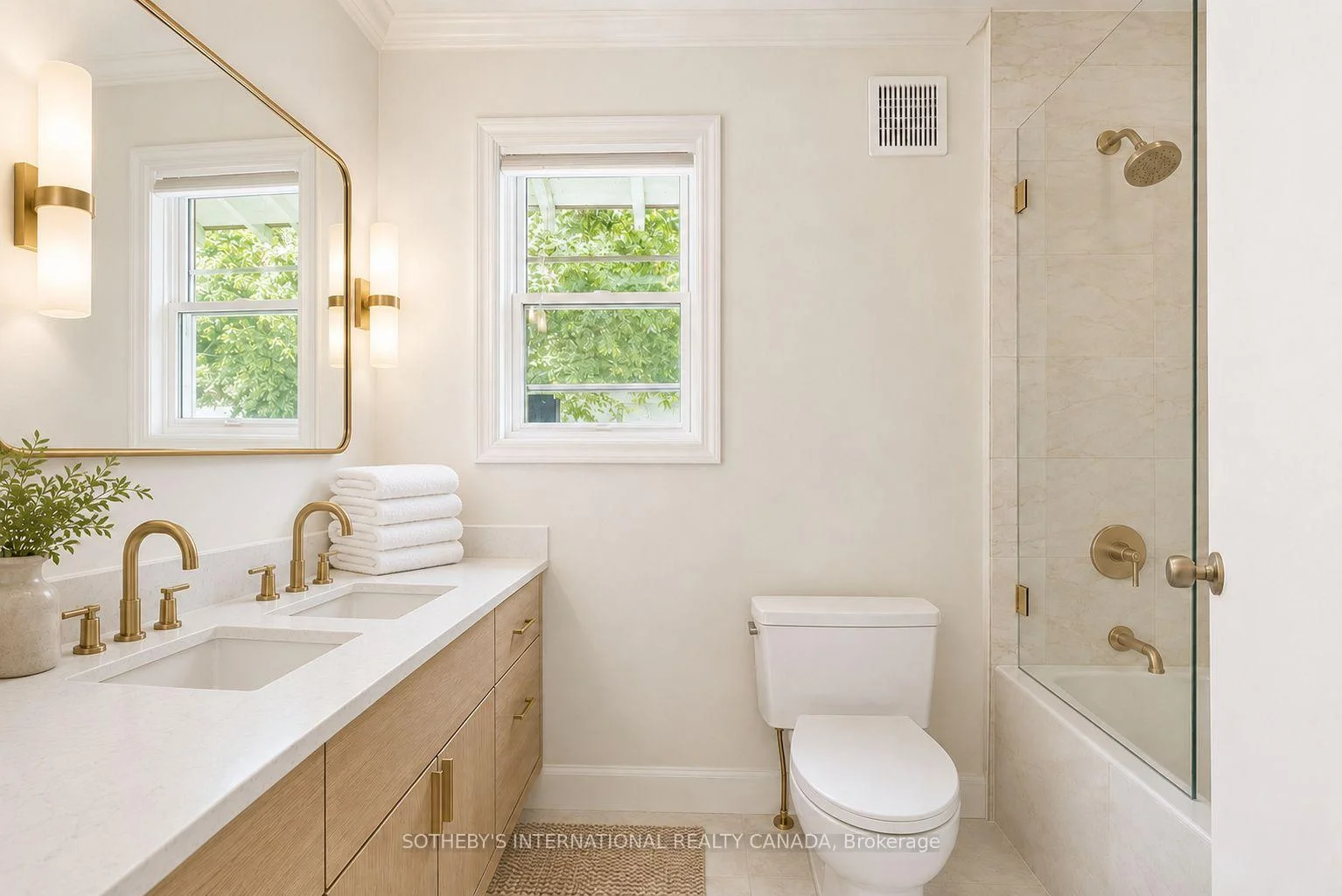 Photo 42 of 104 Hedge Road, Georgina, Sutton & Jackson's Point — HOMEH