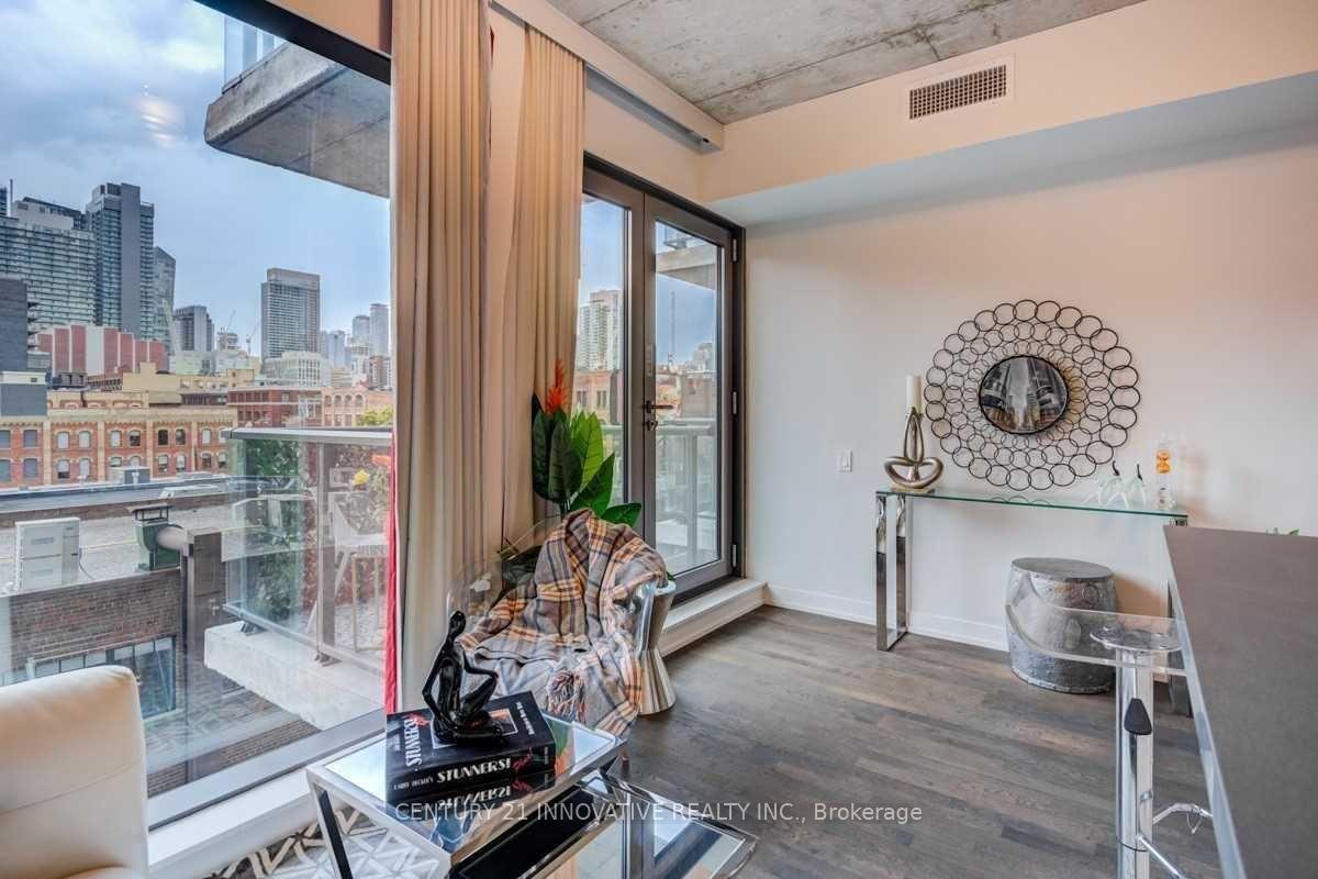 Photo 4 of Unit 408, 560 King Street W, Toronto, Waterfront Communities — HOMEH