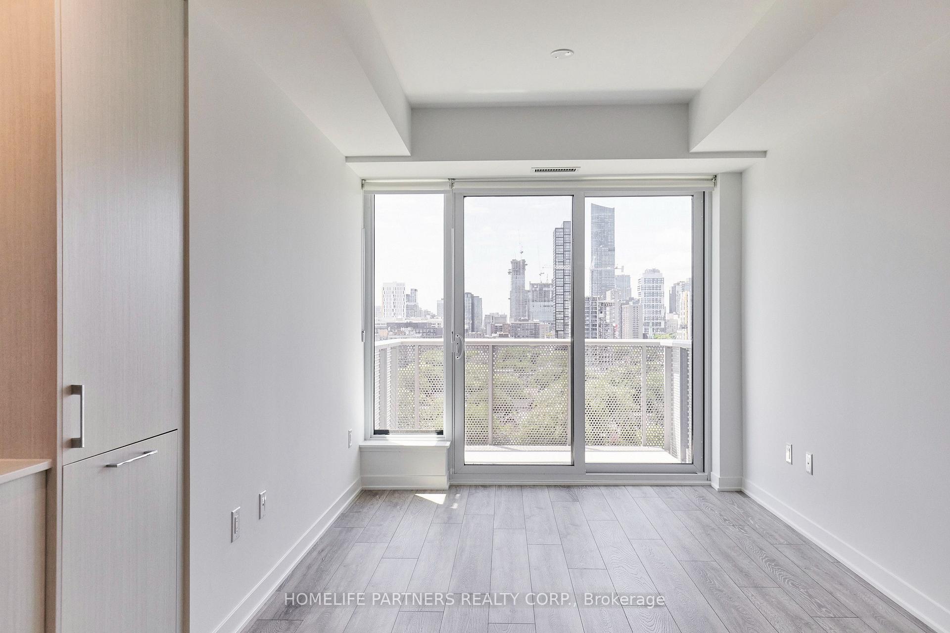 Photo 2 of Unit 1107, 10 Oak Street, Toronto, Regent Park — HOMEH