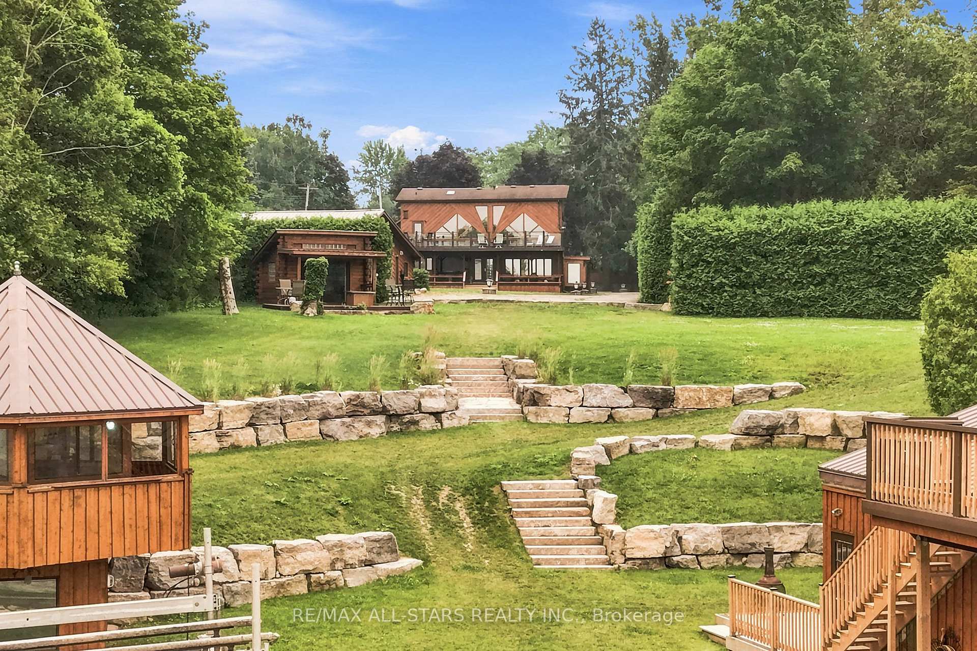 Photo 6 of 664 Lake Drive N, Georgina, Historic Lakeshore Communities — HOMEH