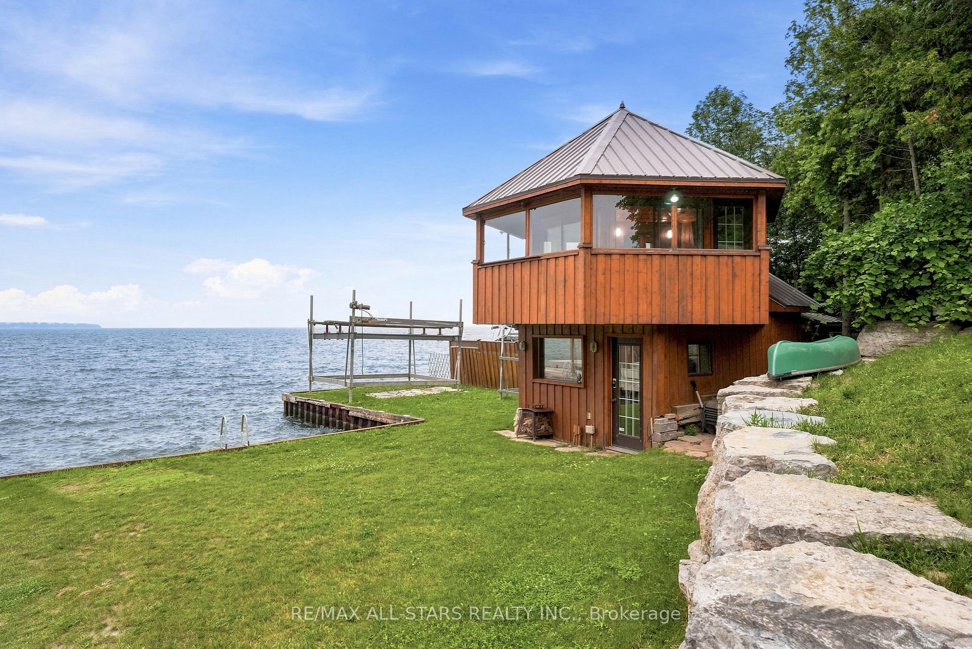 Photo 36 of 664 Lake Drive N, Georgina, Historic Lakeshore Communities — HOMEH