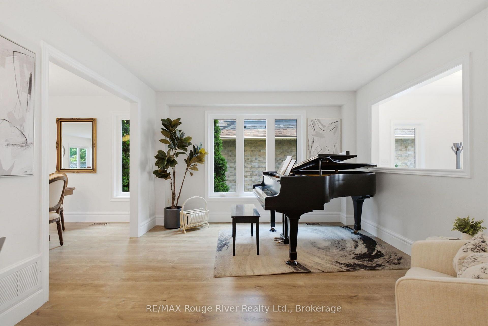 Photo 4 of 17 Floree Street, Whitby, Taunton North — HOMEH